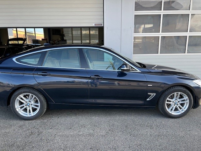 BMW 328i GT Luxury Line Steptronic-image-4