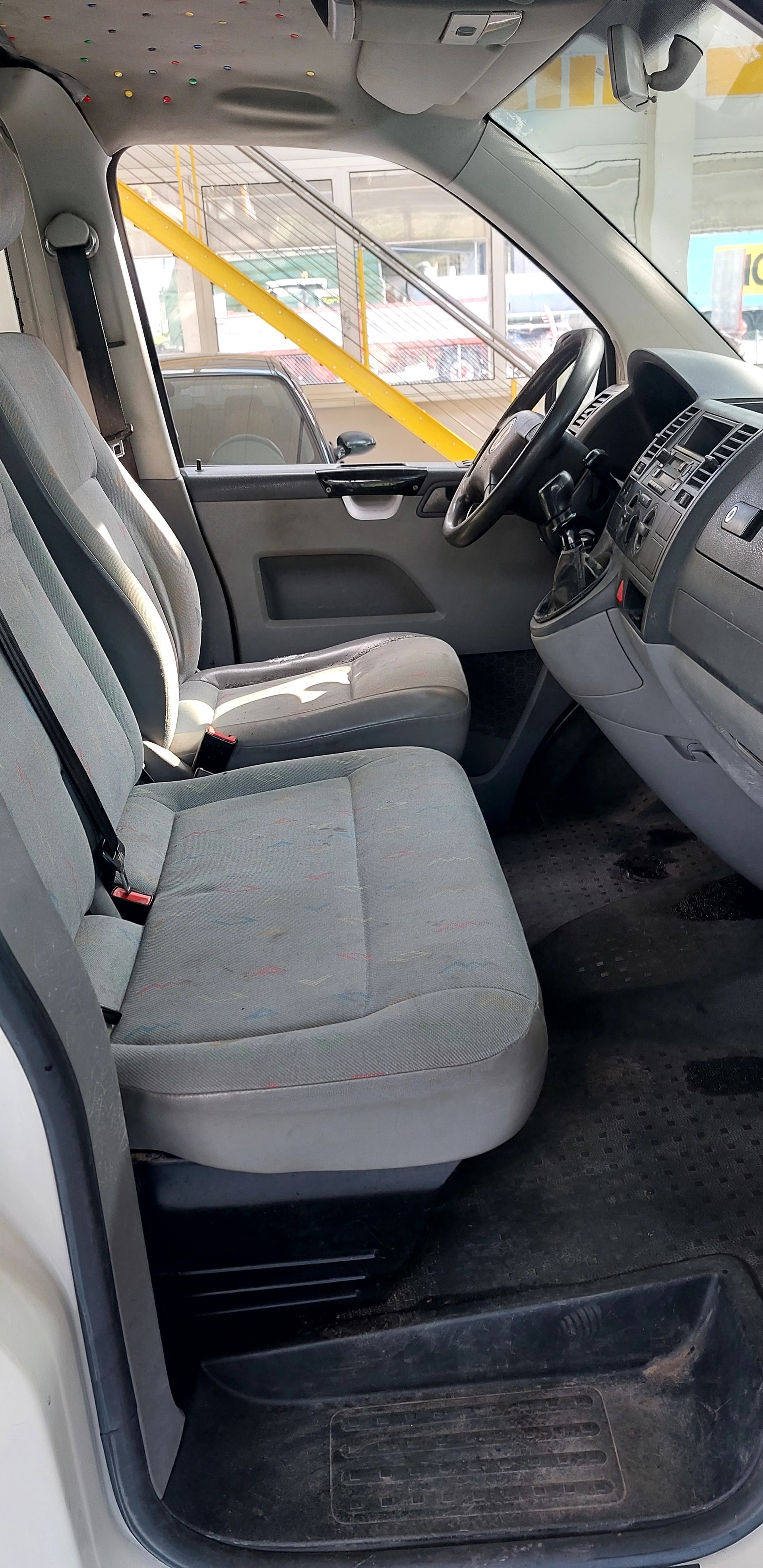 VW T5 1.9 TDI PD-image-5