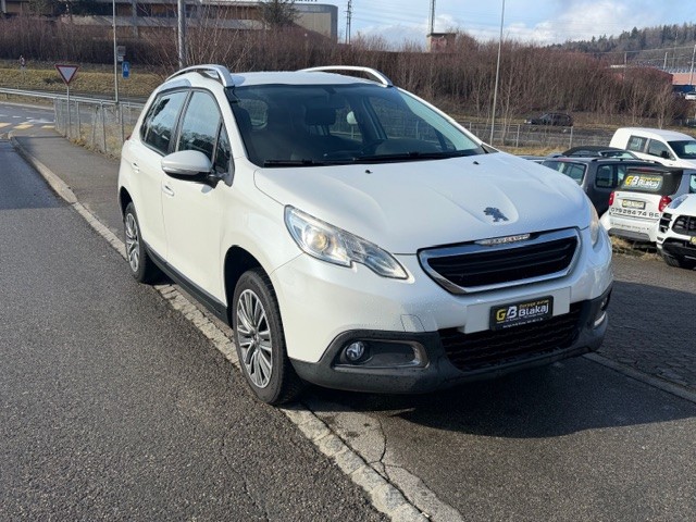 PEUGEOT 2008 1.2 PureTech Active-image-1