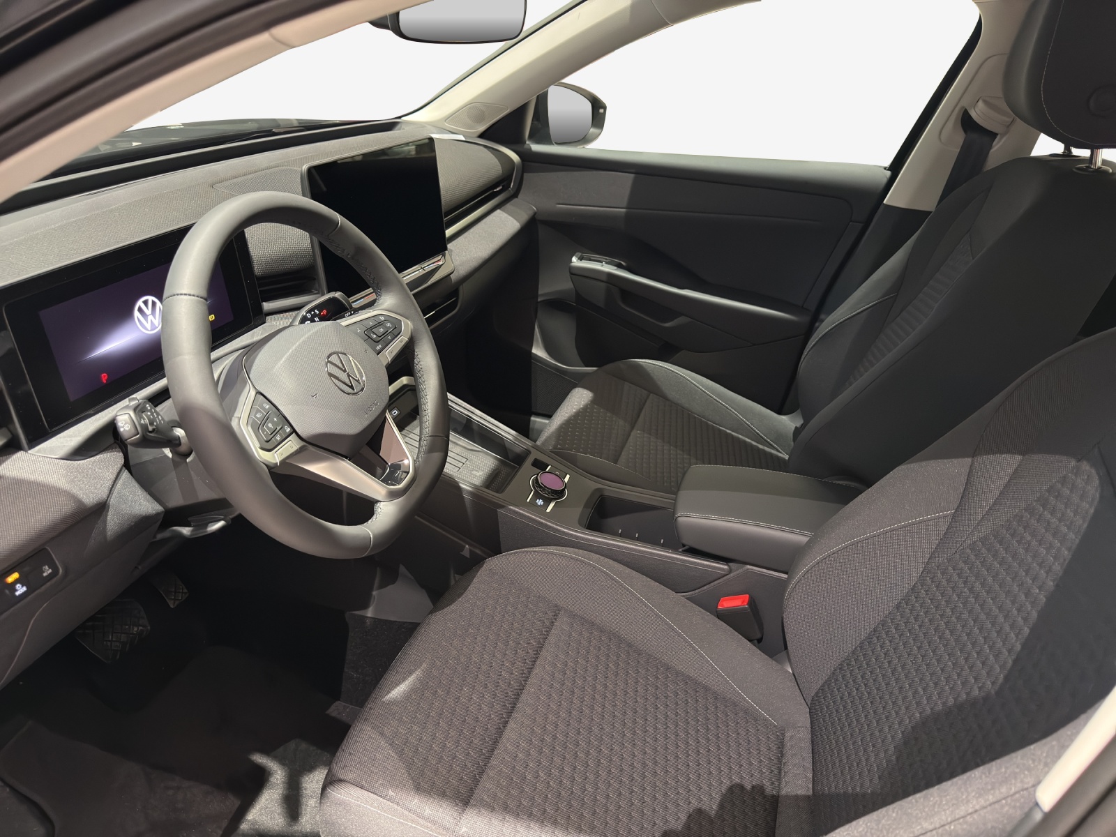 VW T-Roc 1.5 eTSI mHEV Life DSG-image-7