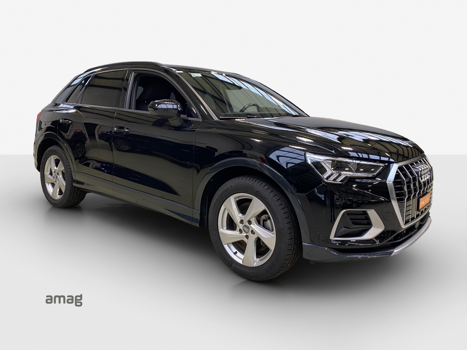 AUDI Q3 40 TDI advanced quattro S-tronic-image-5
