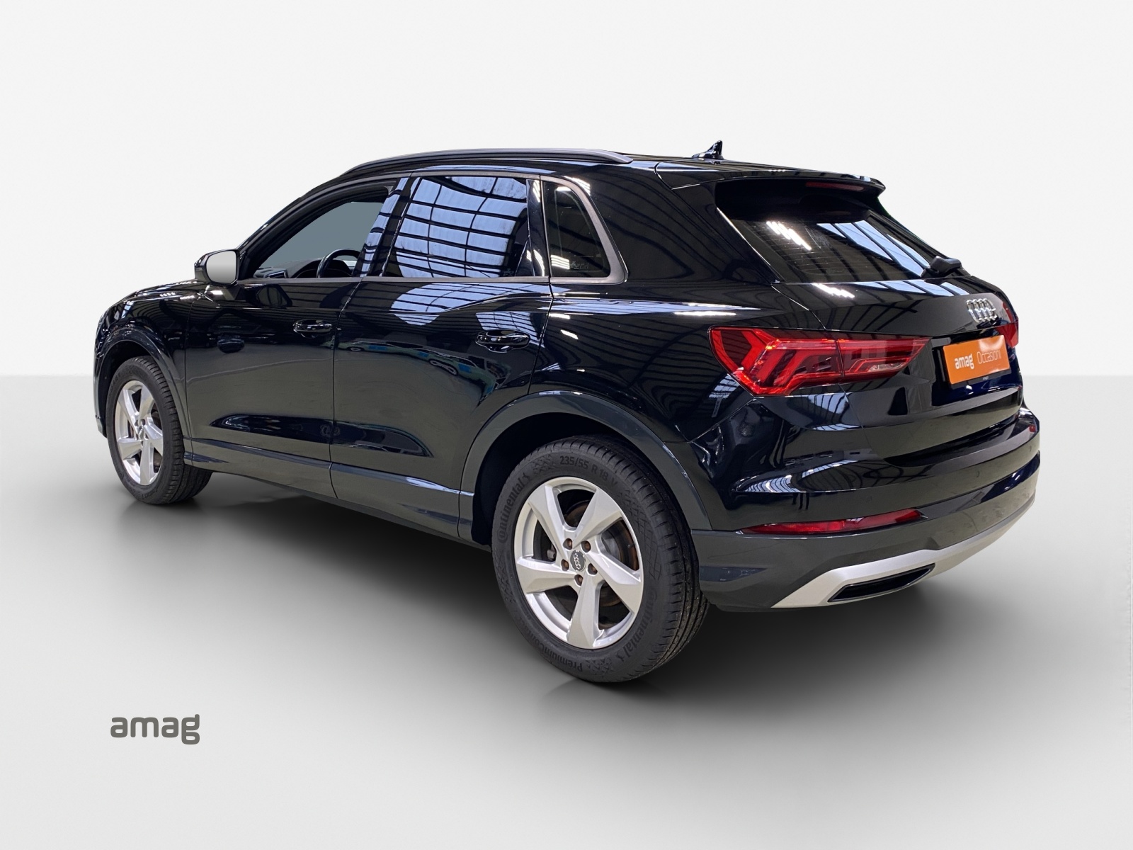 AUDI Q3 40 TDI advanced quattro S-tronic-image-2