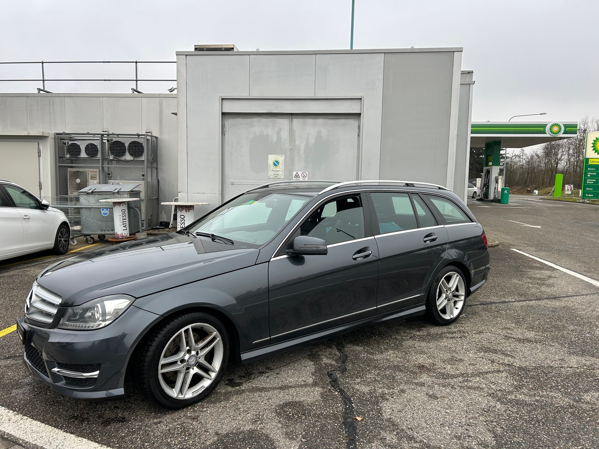 MERCEDES-BENZ C 300 CDI Avantgarde 4Matic 7G-Tronic-image-8