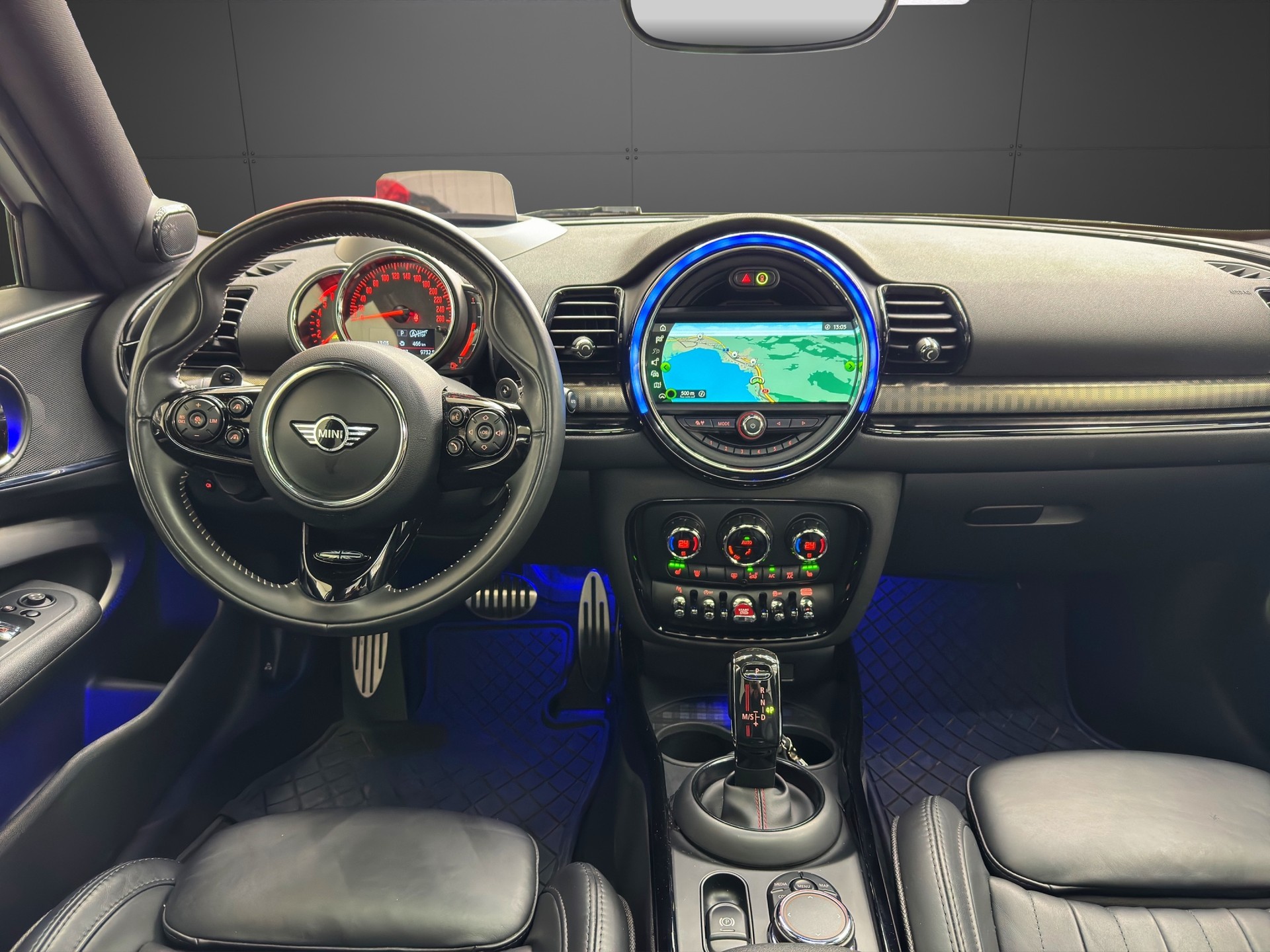 MINI Clubman Cooper SD ALL4 Steptronic-image-11