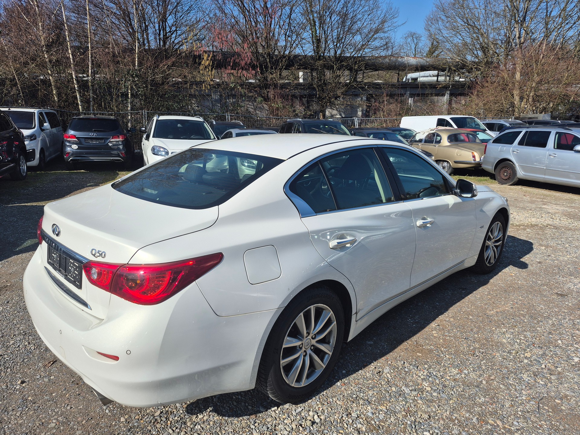 INFINITI Q50 2.2d Premium Automatic-image-4