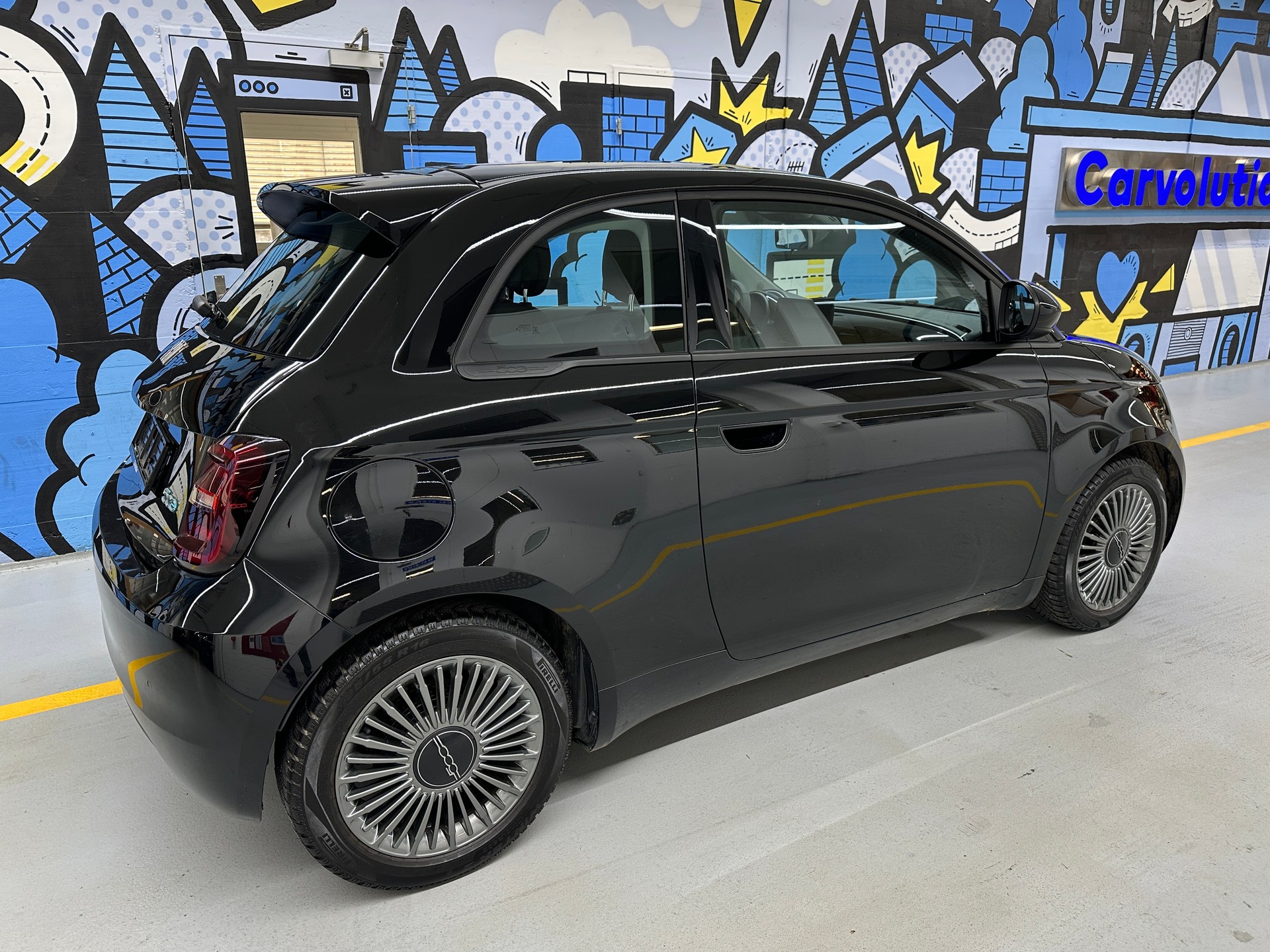 FIAT 500 electric 87 kW Icon-image-3