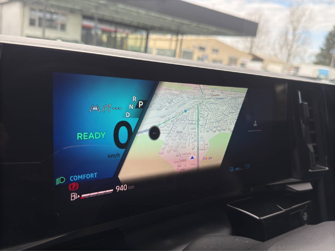 RENAULT Austral 1.2 E-Tech techno-image-11