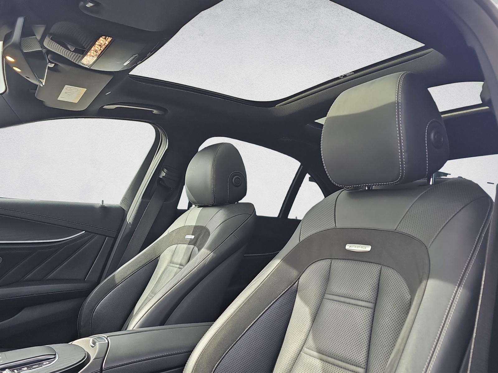 MERCEDES-BENZ AMG E 53 4Matic+ Speedshift 9G-TCT-image-13