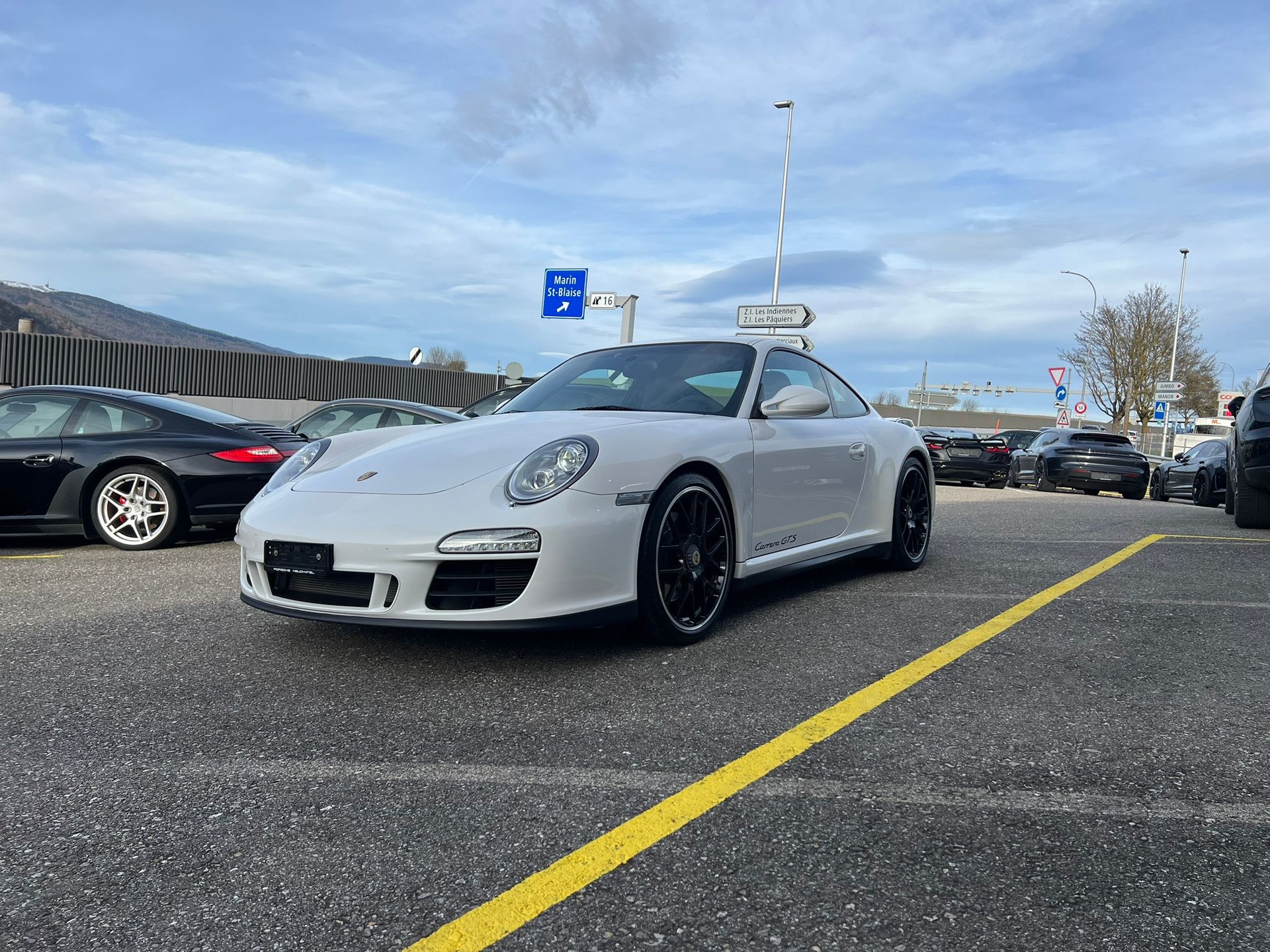 PORSCHE 911 Carrera GTS PDK-showroom-element-2