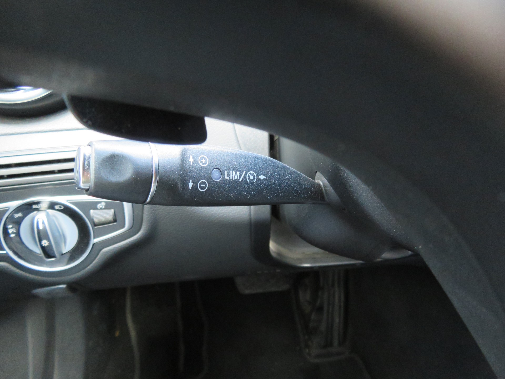 MERCEDES-BENZ C 220 BlueTEC Avantgarde 7G-Tronic-image-5