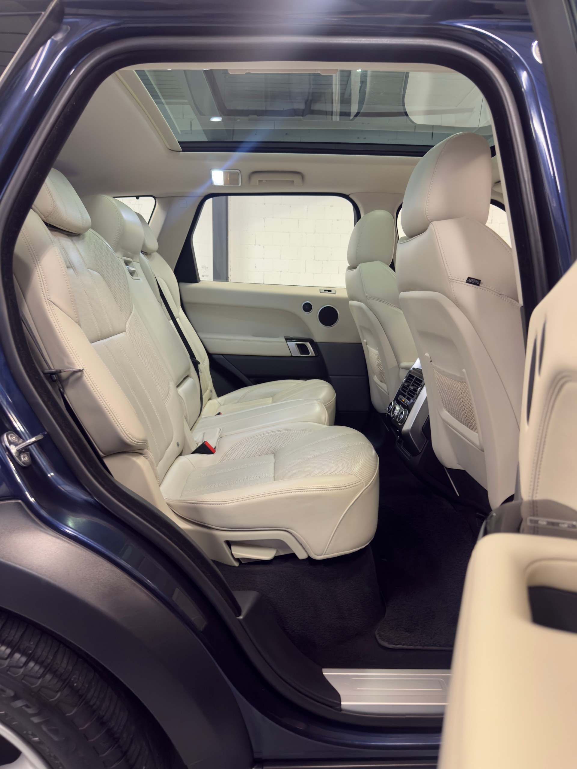 LAND ROVER Range Rover Sport 3.0 SDV6 HSE Automatic-image-8