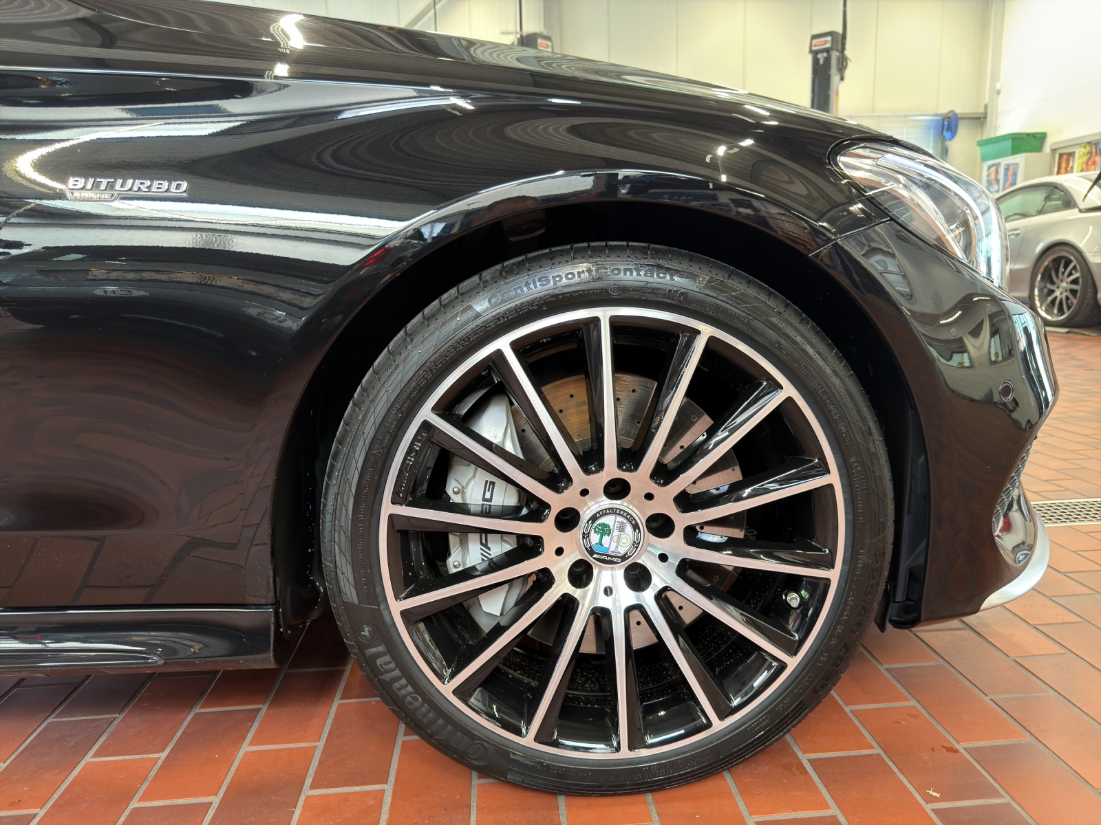 MERCEDES-BENZ C 43 AMG 4Matic-image-24