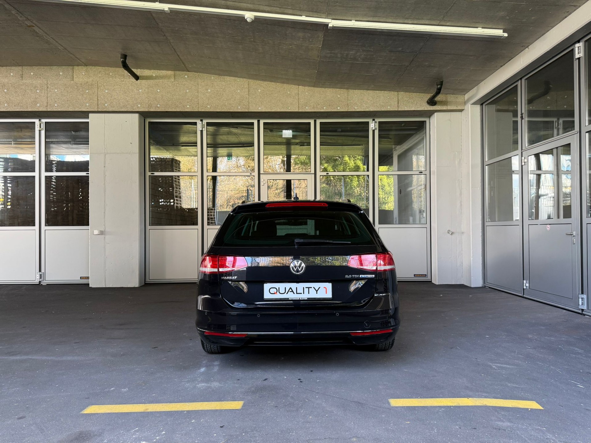 VW Passat Variant 2.0 TDI SCR BM Comfortline DSG-image-3