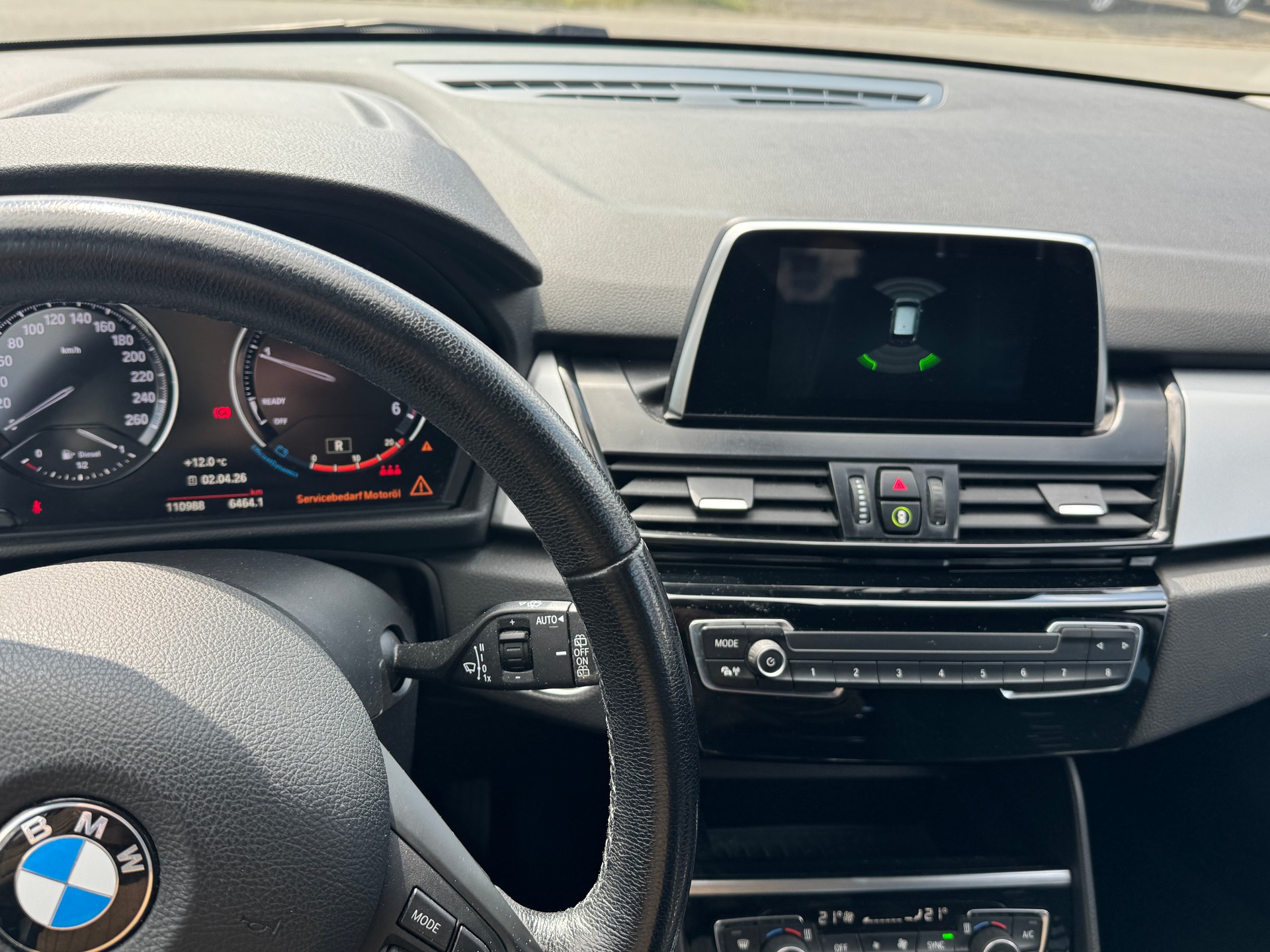 BMW 216d Gran Tourer DKG Sport Line-image-9