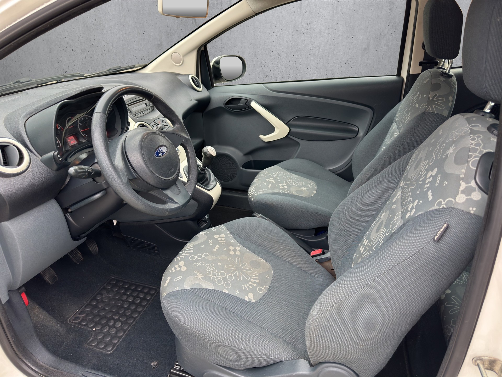 FORD KA 1.25 Grand Prix-image-8