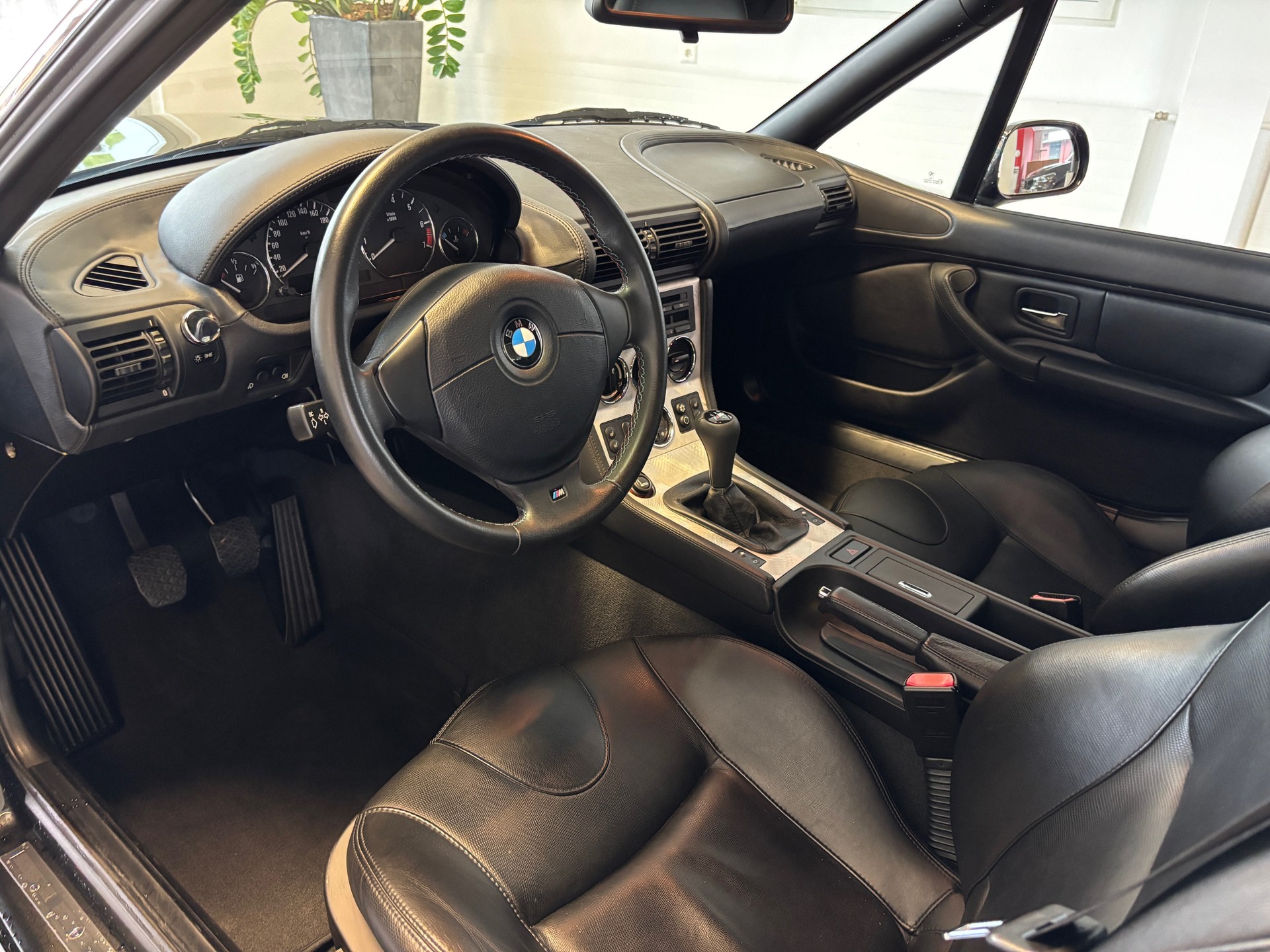 BMW Z3 3.0i Roadster Sport Edition-image-4