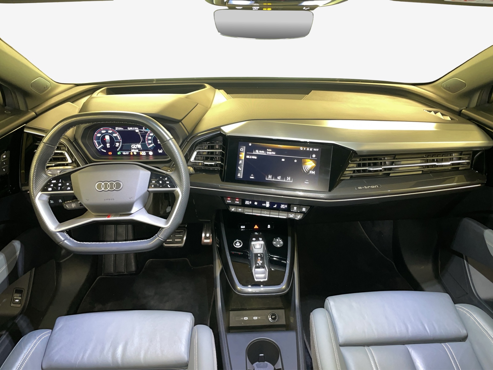 AUDI Q4 Sportback e-tron 50 quattro-image-8