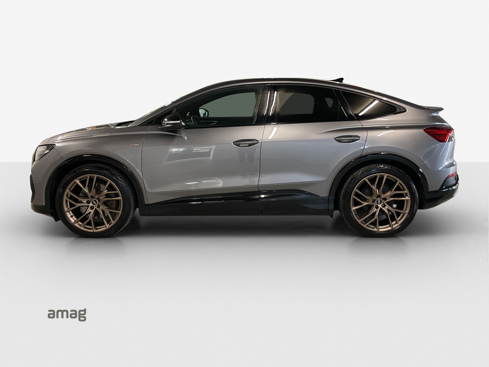 AUDI Q4 Sportback e-tron 50 quattro-image-1