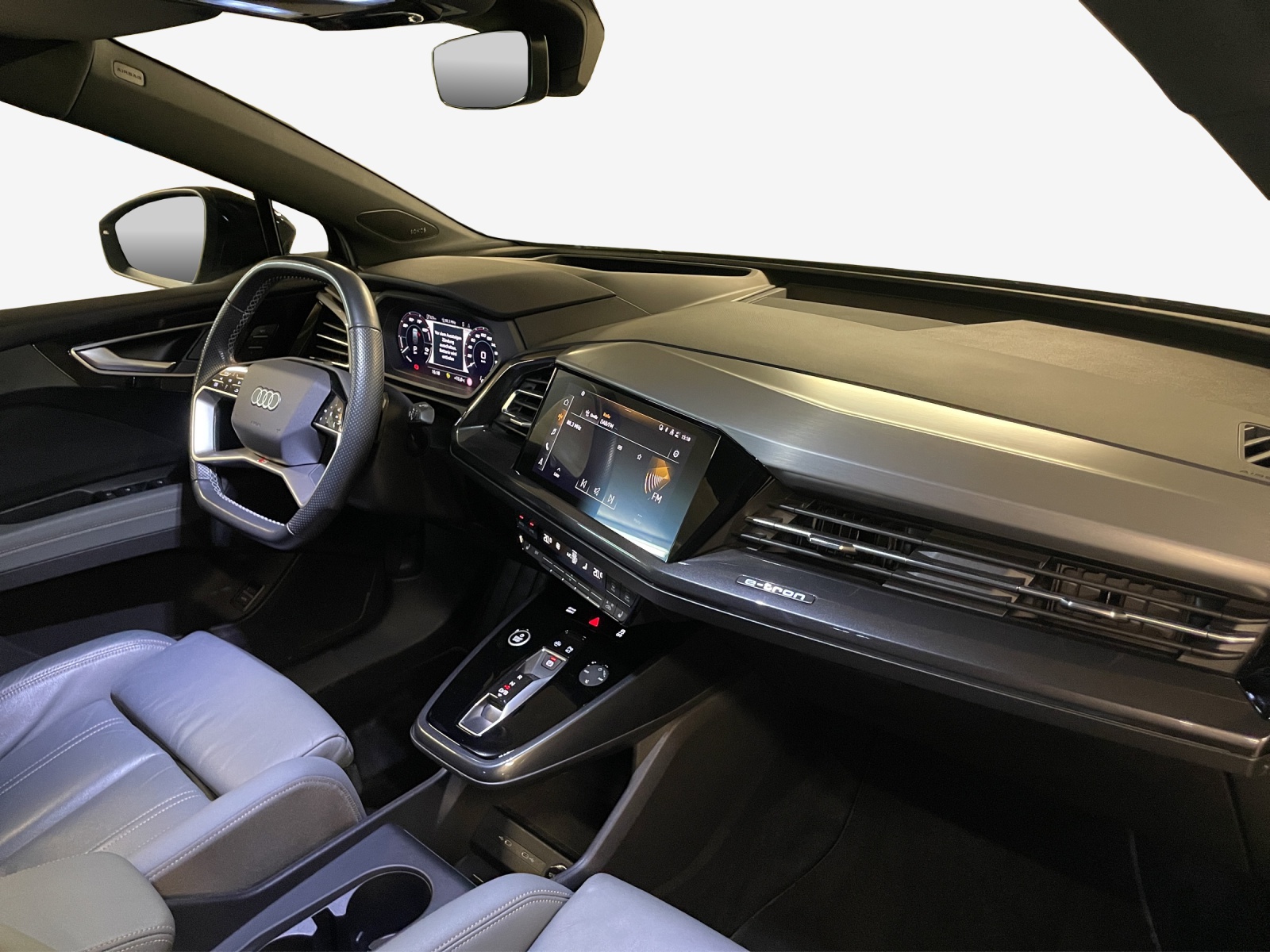 AUDI Q4 Sportback e-tron 50 quattro-image-13