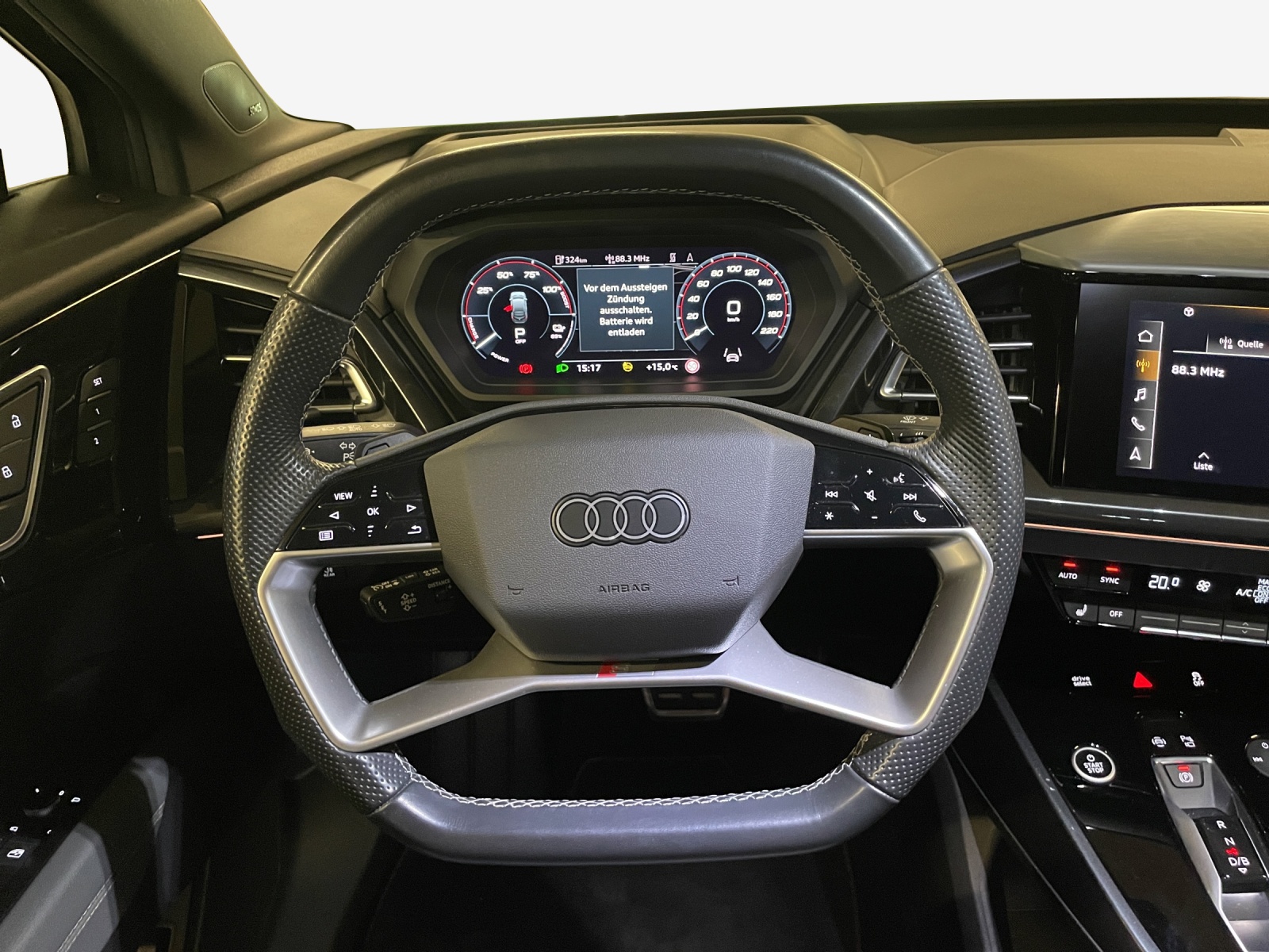 AUDI Q4 Sportback e-tron 50 quattro-image-9