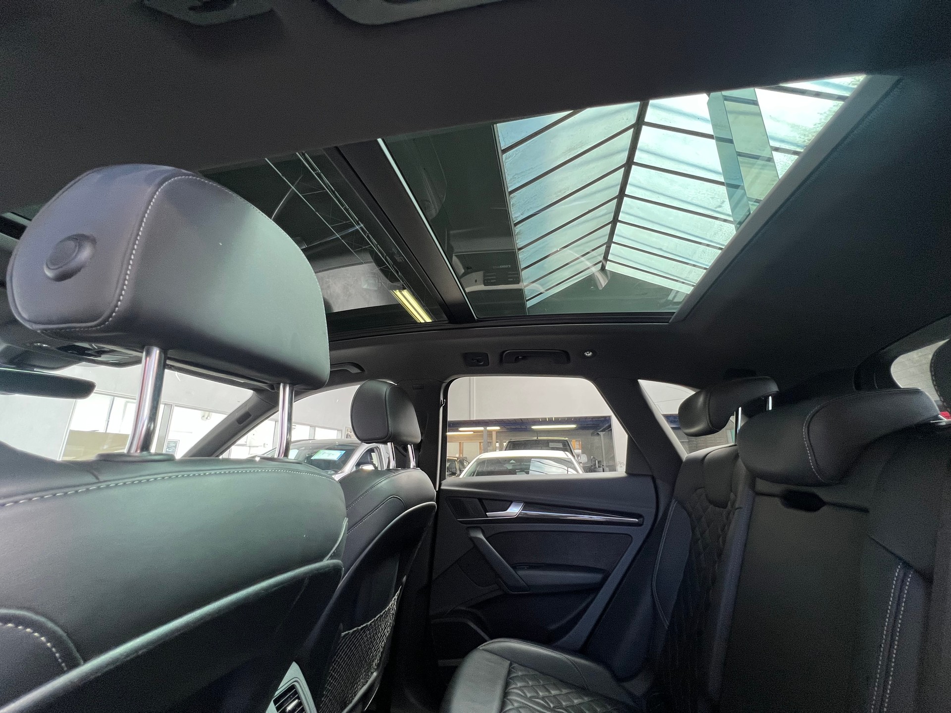 AUDI SQ5 TDI quattro tiptronic-image-11