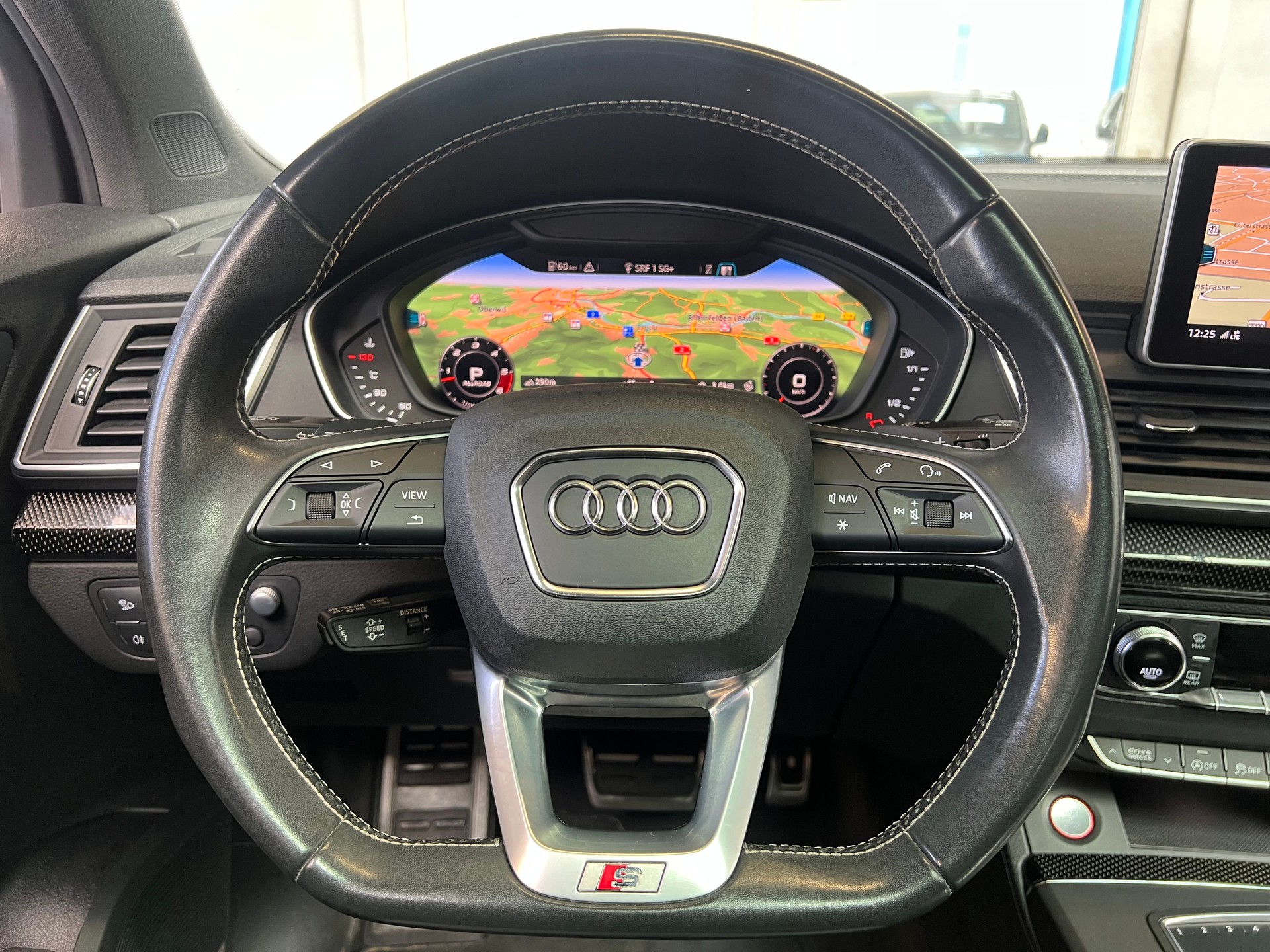 AUDI SQ5 TDI quattro tiptronic-image-8