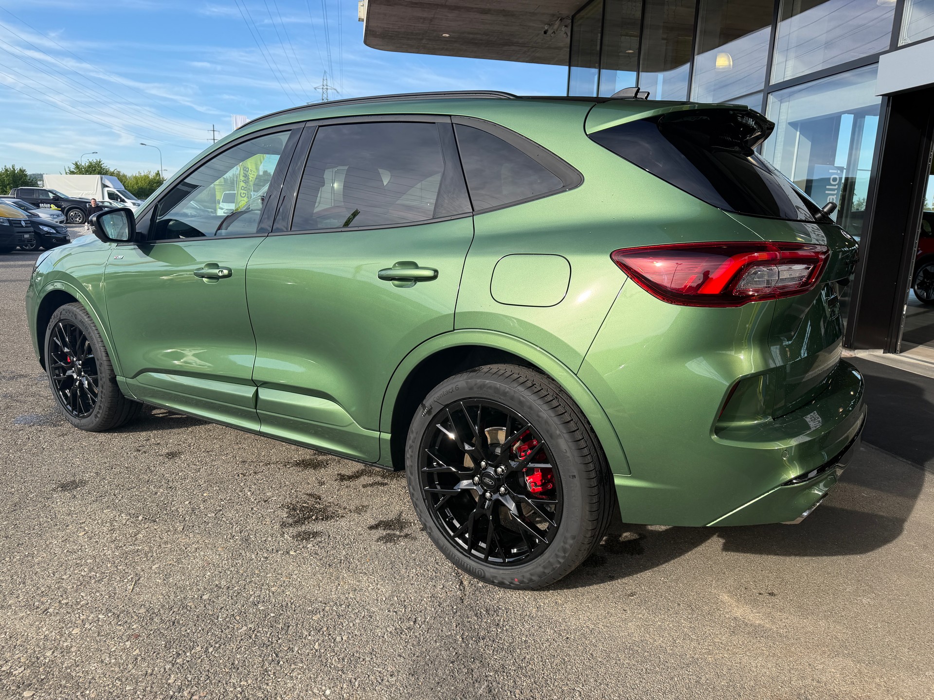 FORD Kuga 2.5 FHEV ST-Line X 4WD-image-4