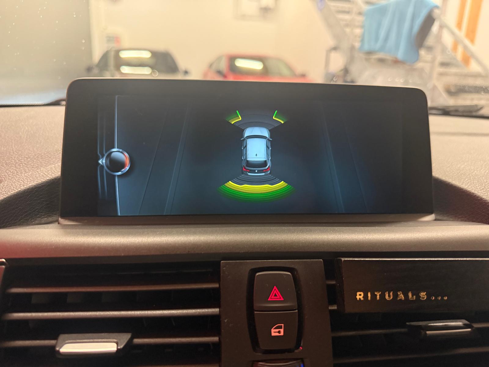 BMW M140i xDrive Steptronic-image-21