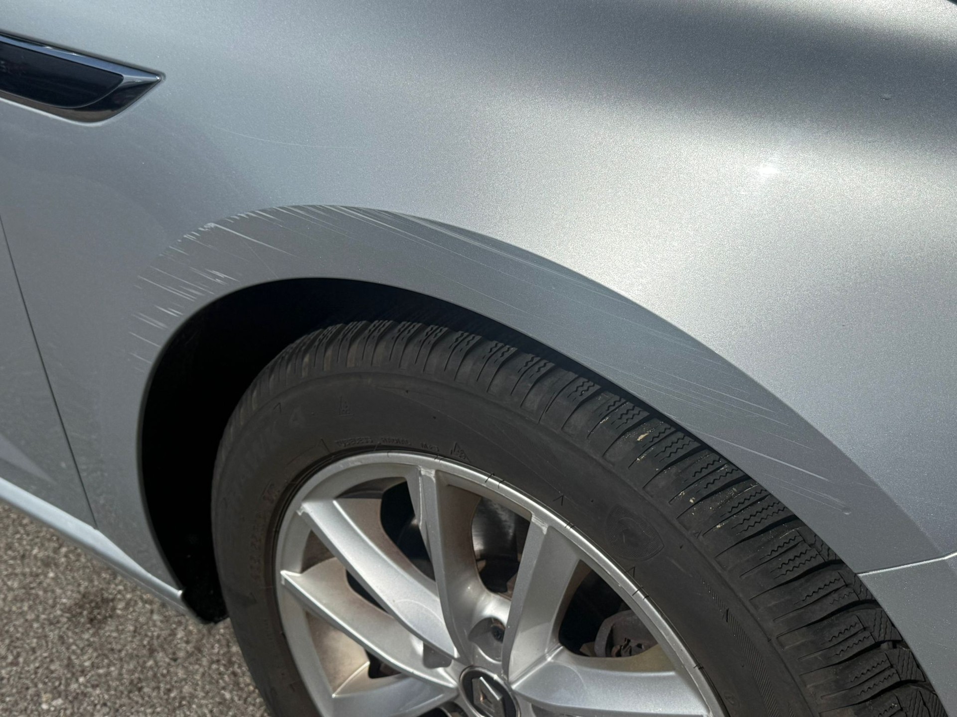 RENAULT Mégane Grandtour 1.6 E-Tech R.S. Line-image-5