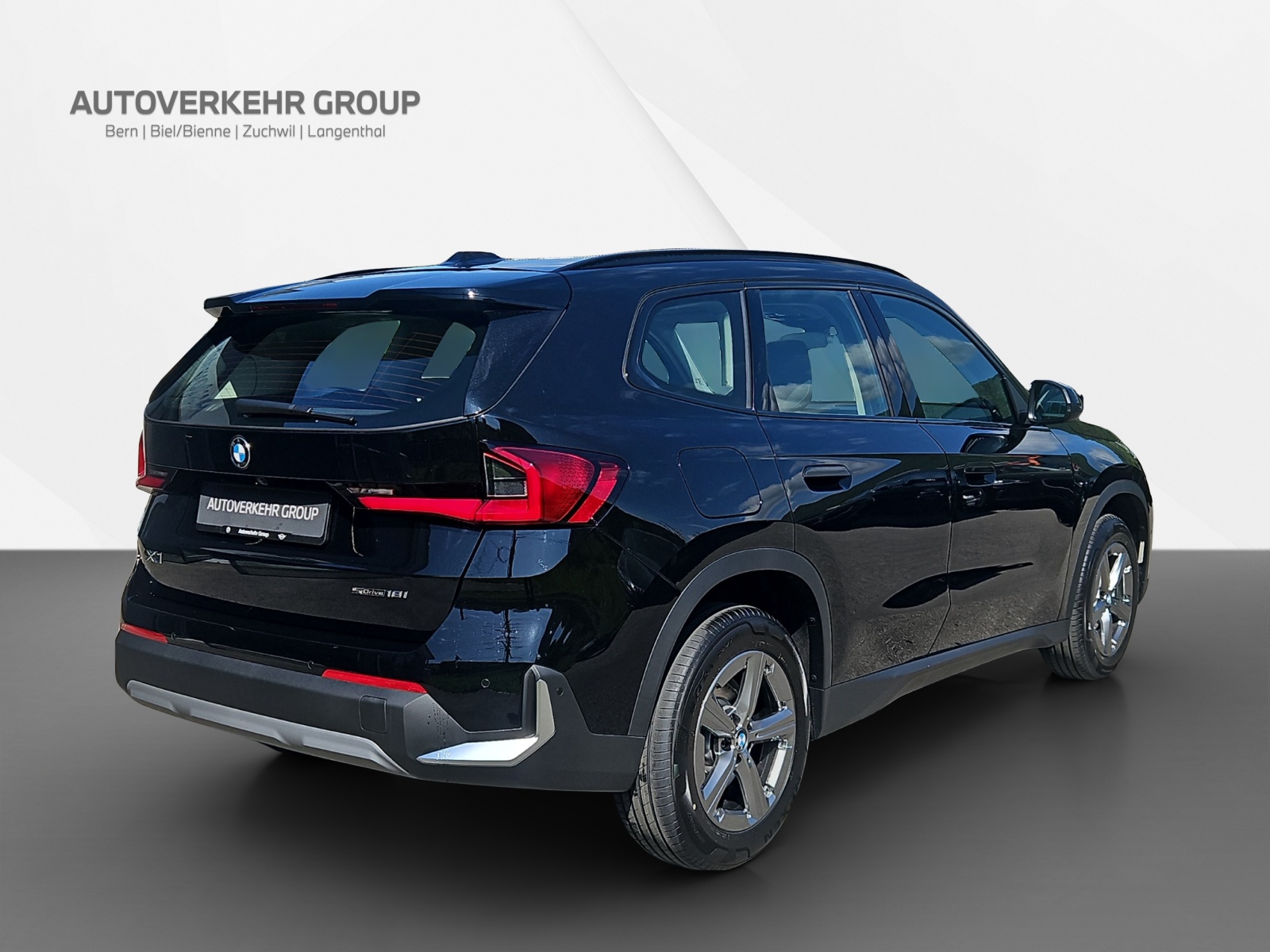 BMW X1 sDrive 18i-image-5