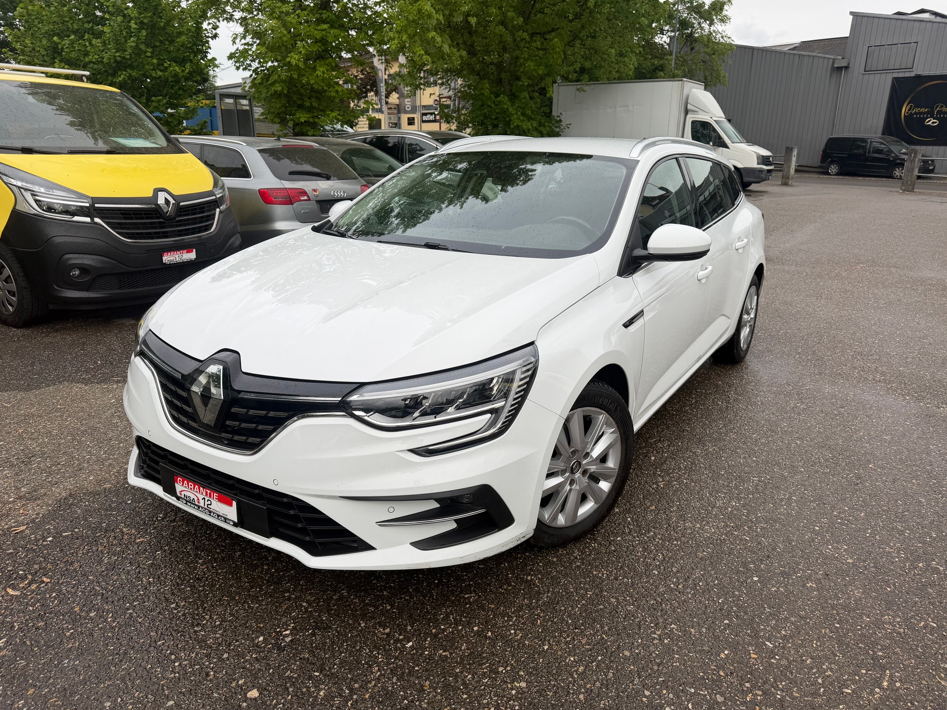 RENAULT Mégane Grandtour 1.5 dCi Zen EDC * Gr. Navi * Klima-auto * PDC V+H * Tempomat * Frisch Ab MFK-image-0