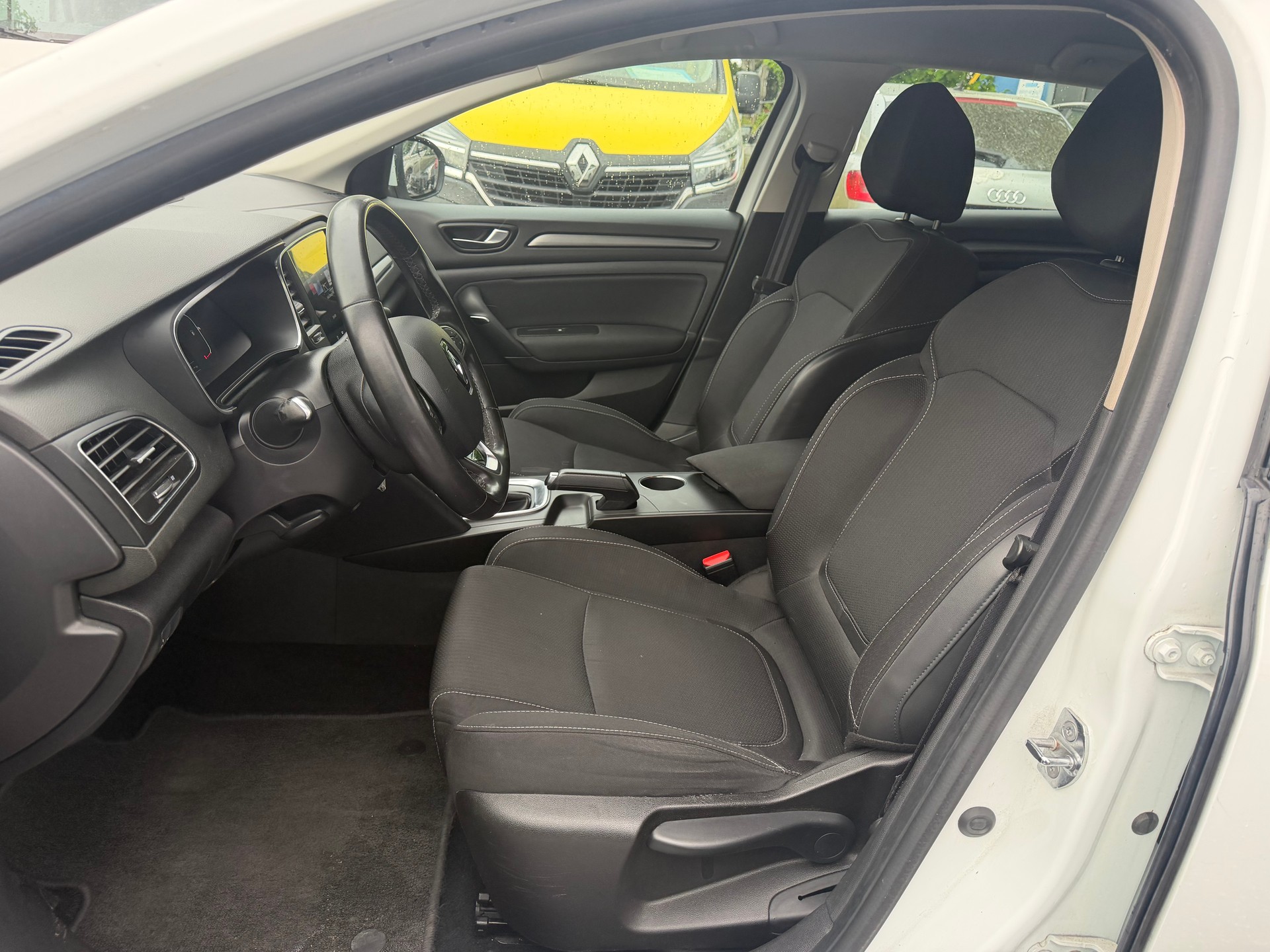 RENAULT Mégane Grandtour 1.5 dCi Zen EDC * Gr. Navi * Klima-auto * PDC V+H * Tempomat * Frisch Ab MFK-image-3