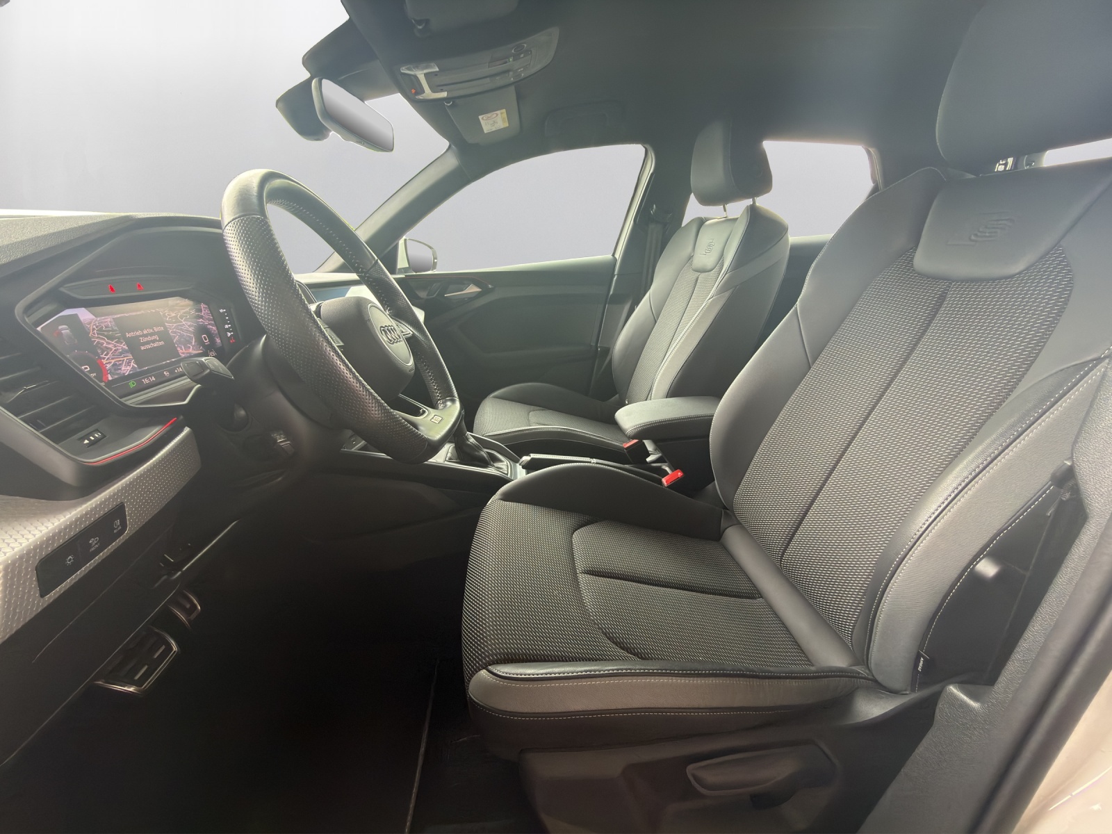 AUDI A1 Sportback 30 TFSI Attraction S-tronic-image-9