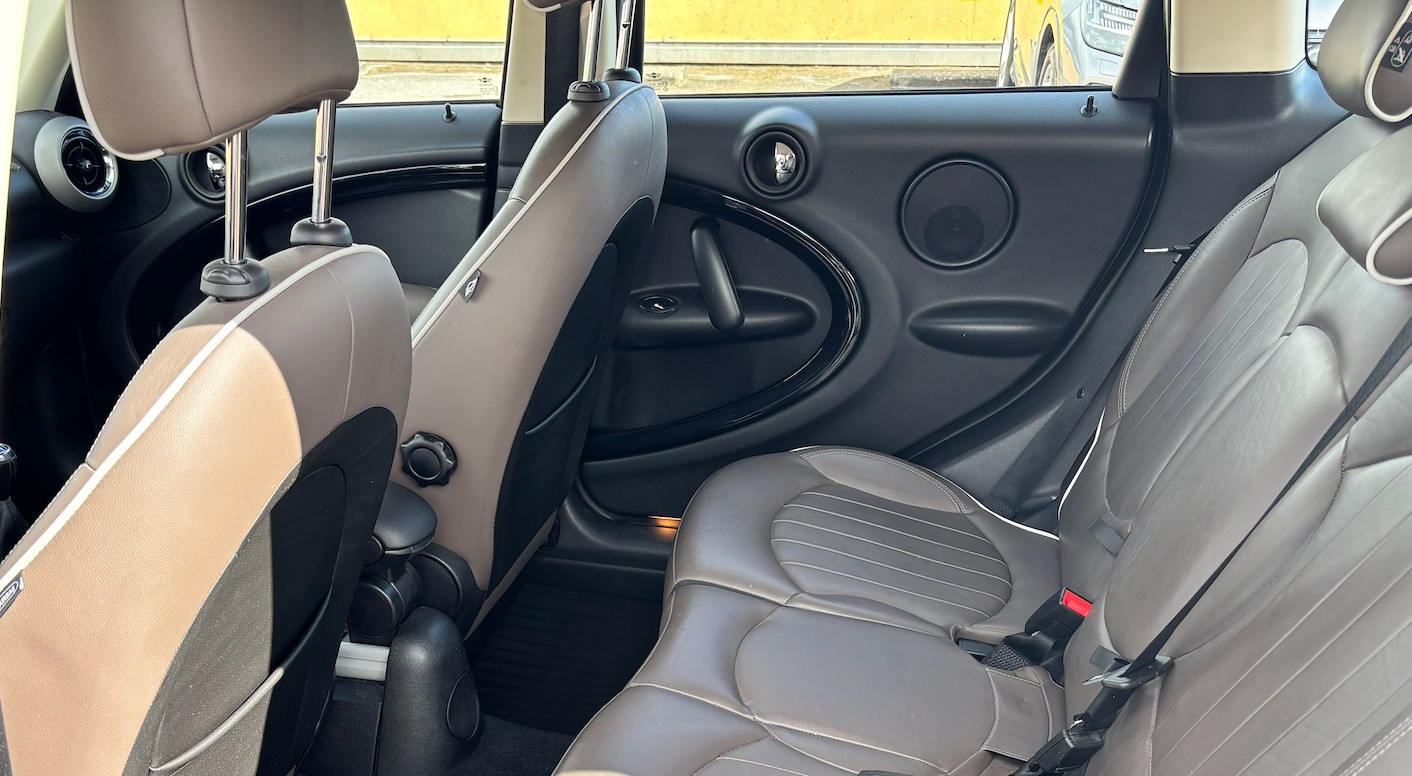 MINI 1.6i Cooper S-image-4