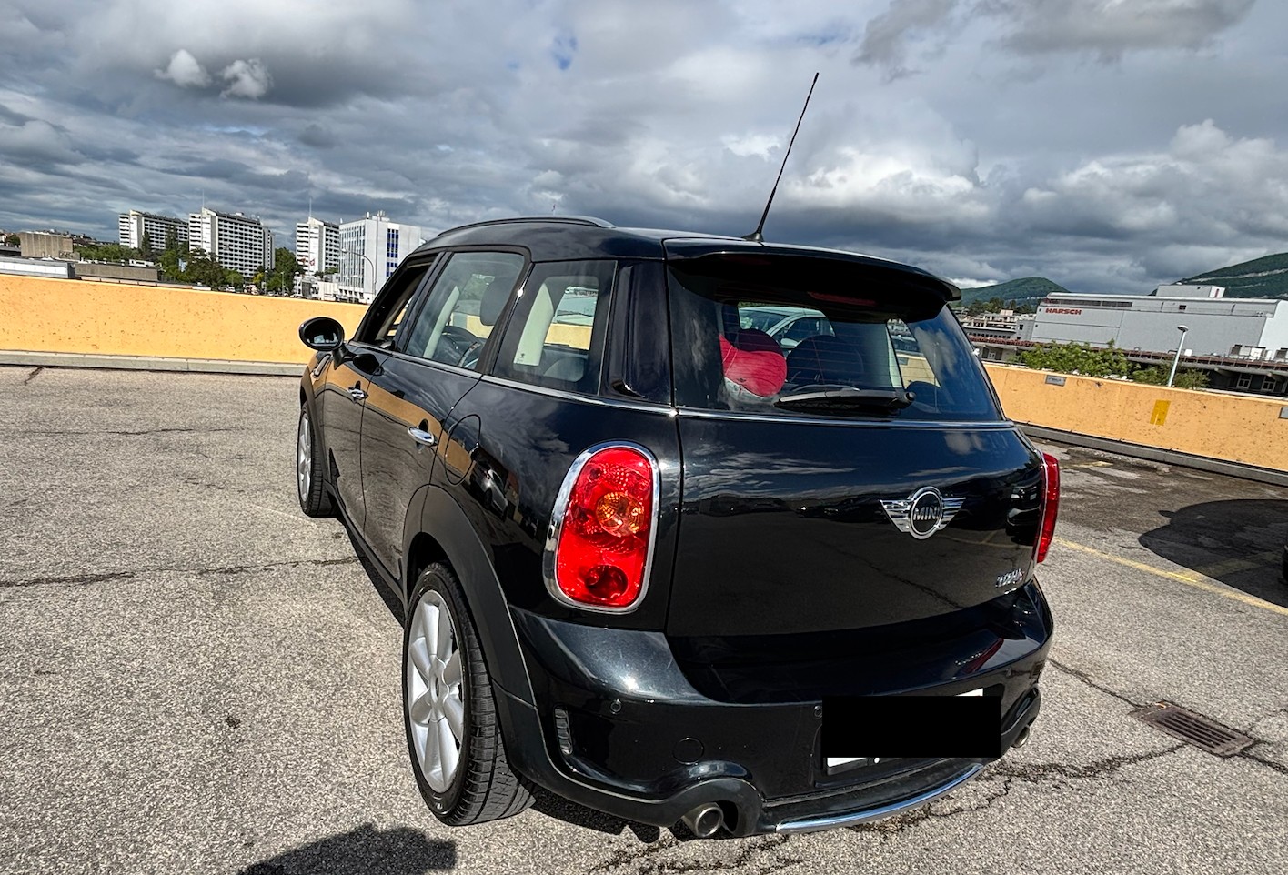 MINI 1.6i Cooper S-image-0