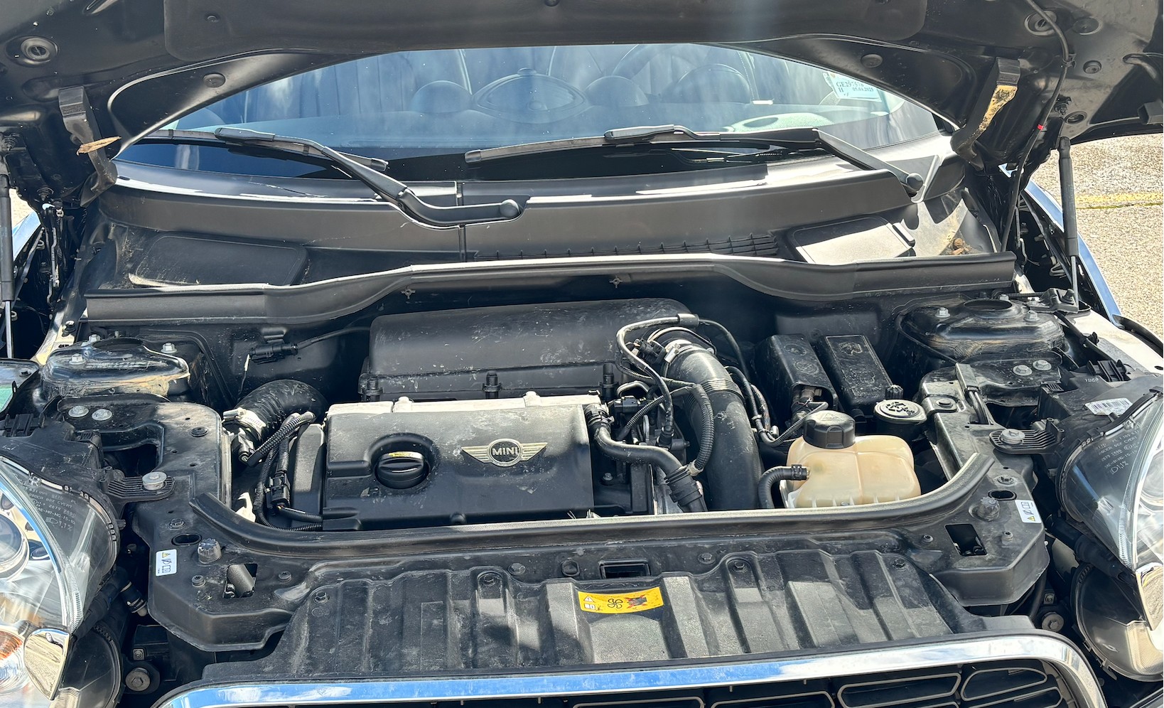 MINI 1.6i Cooper S-image-2