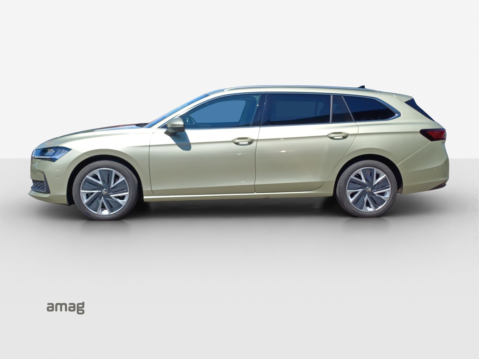 SKODA Superb Combi 2.0 TDi Selection 4x4 DSG-image-1