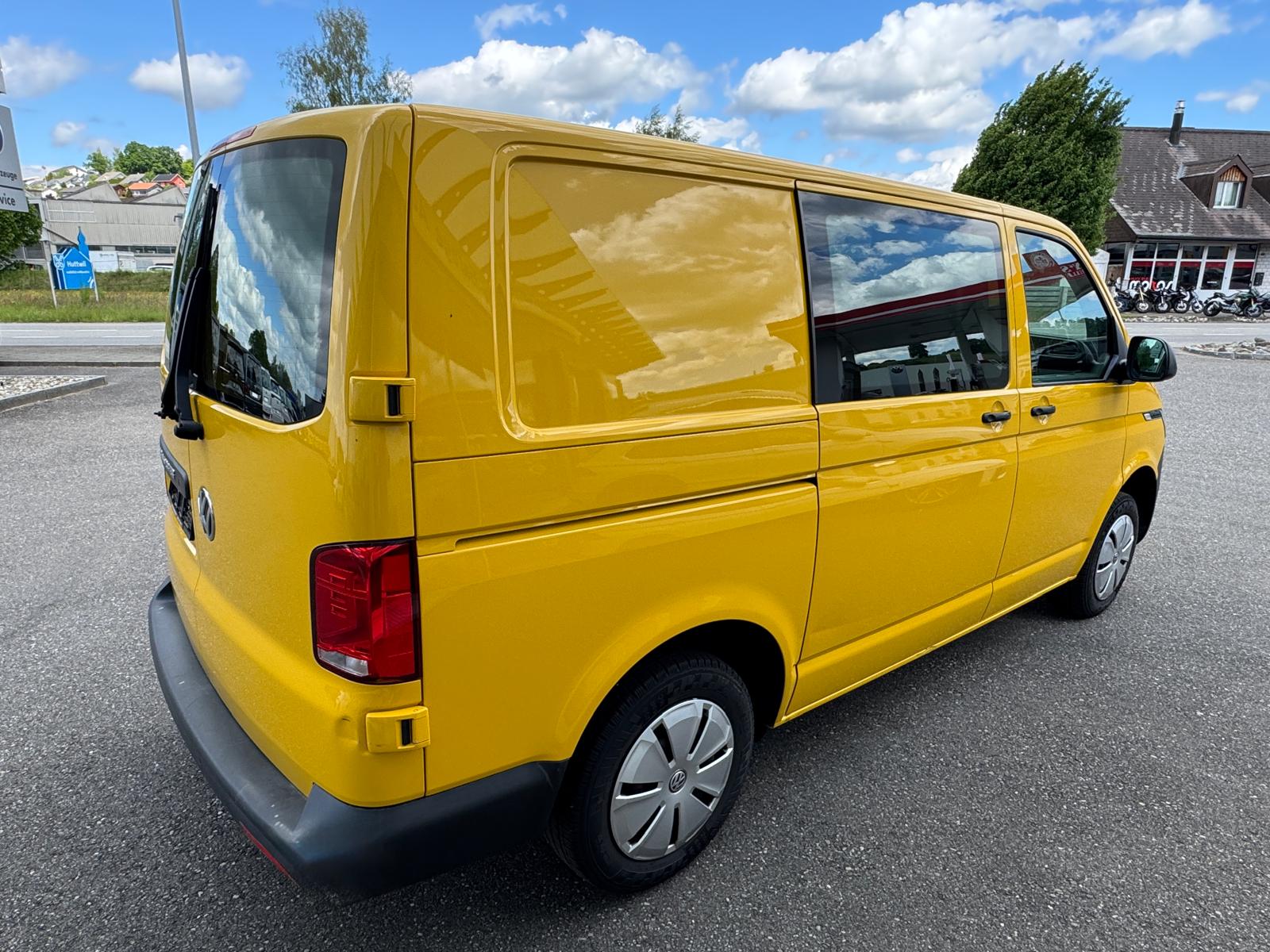 VW T6.1 2.0 TDI Kawa DSG mit 2-Schiebetüren + Klima-showroom-element-2