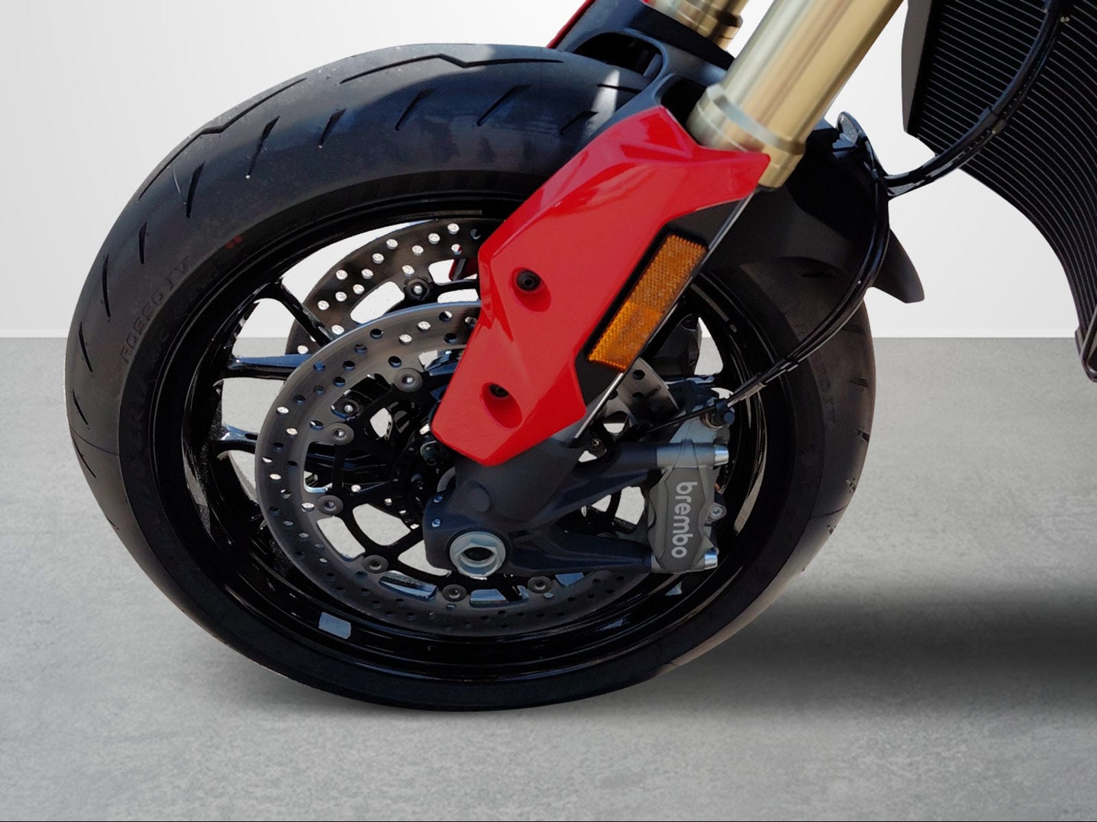 DUCATI HYPERMOTARD V2-image-7