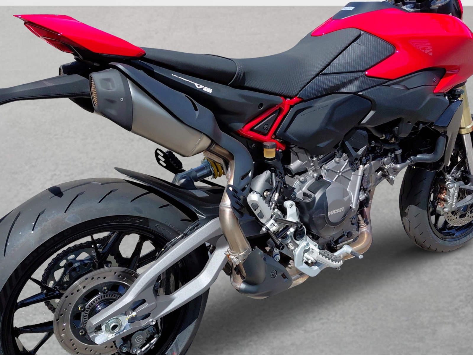 DUCATI HYPERMOTARD V2-showroom-element-2