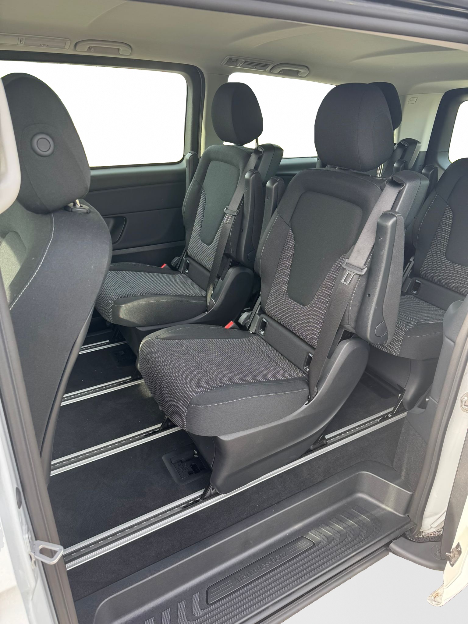 MERCEDES-BENZ V 300 4MATIC-image-9