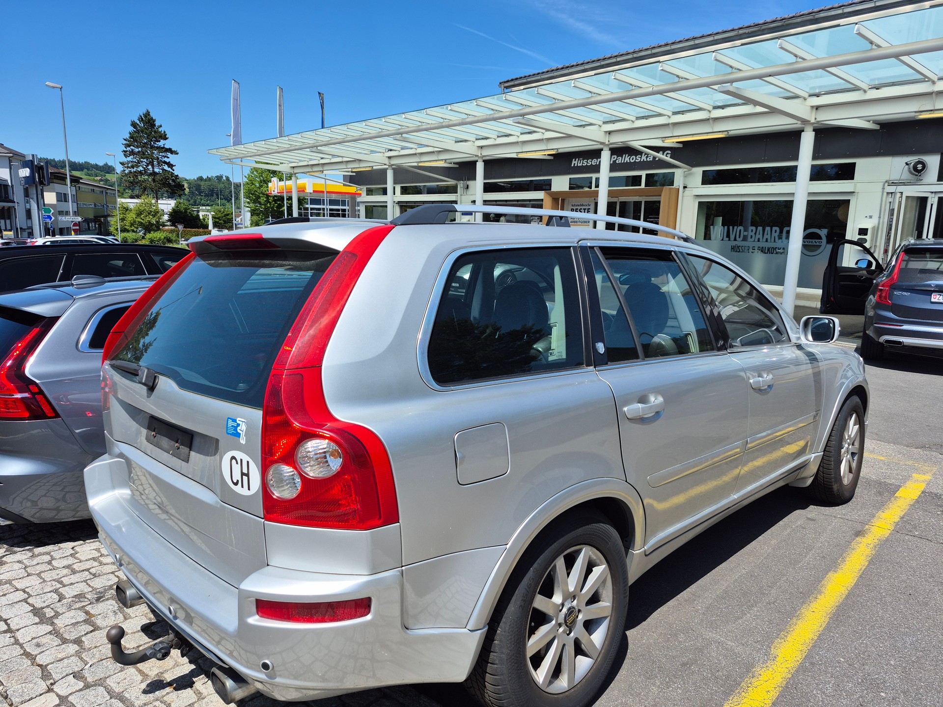 VOLVO XC90 V8 AWD Executive Geartronic-image-3