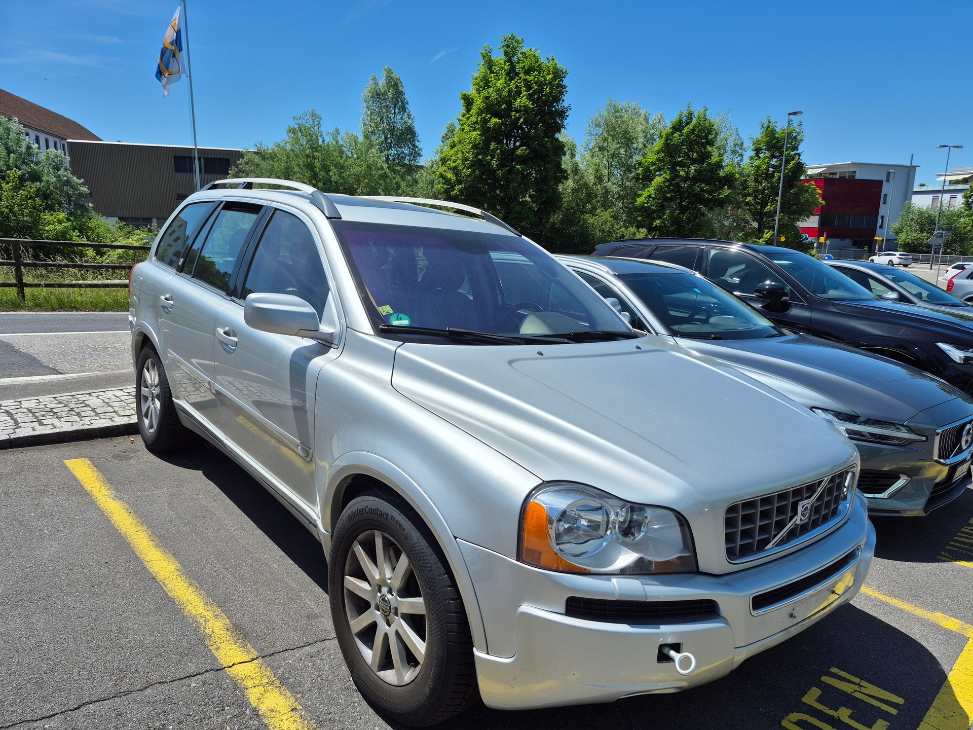 VOLVO XC90 V8 AWD Executive Geartronic-image-1