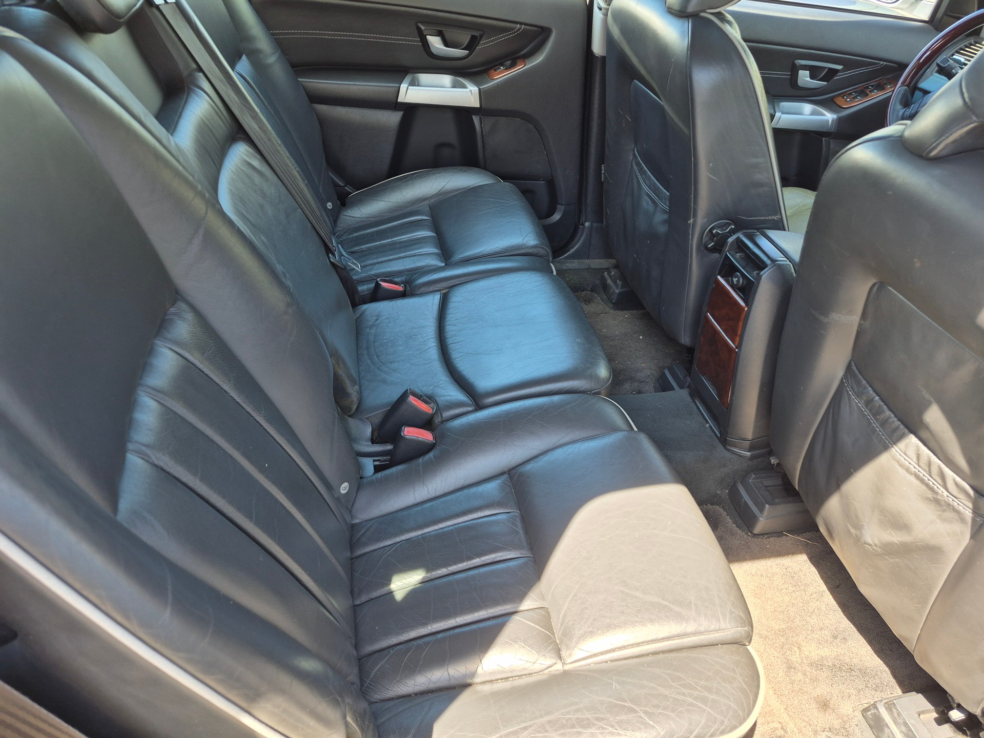VOLVO XC90 V8 AWD Executive Geartronic-image-7