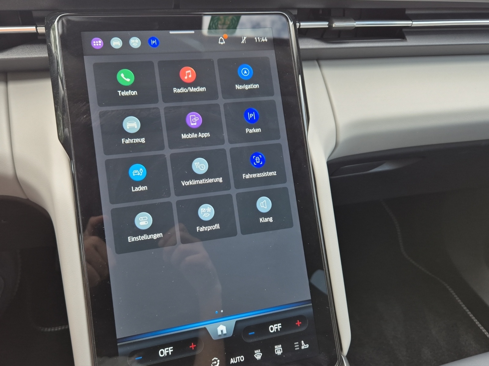 FORD Explorer Elektro Extended Range Premium*Head up Display**360°Kamera*Anhängerkupplung*-image-18