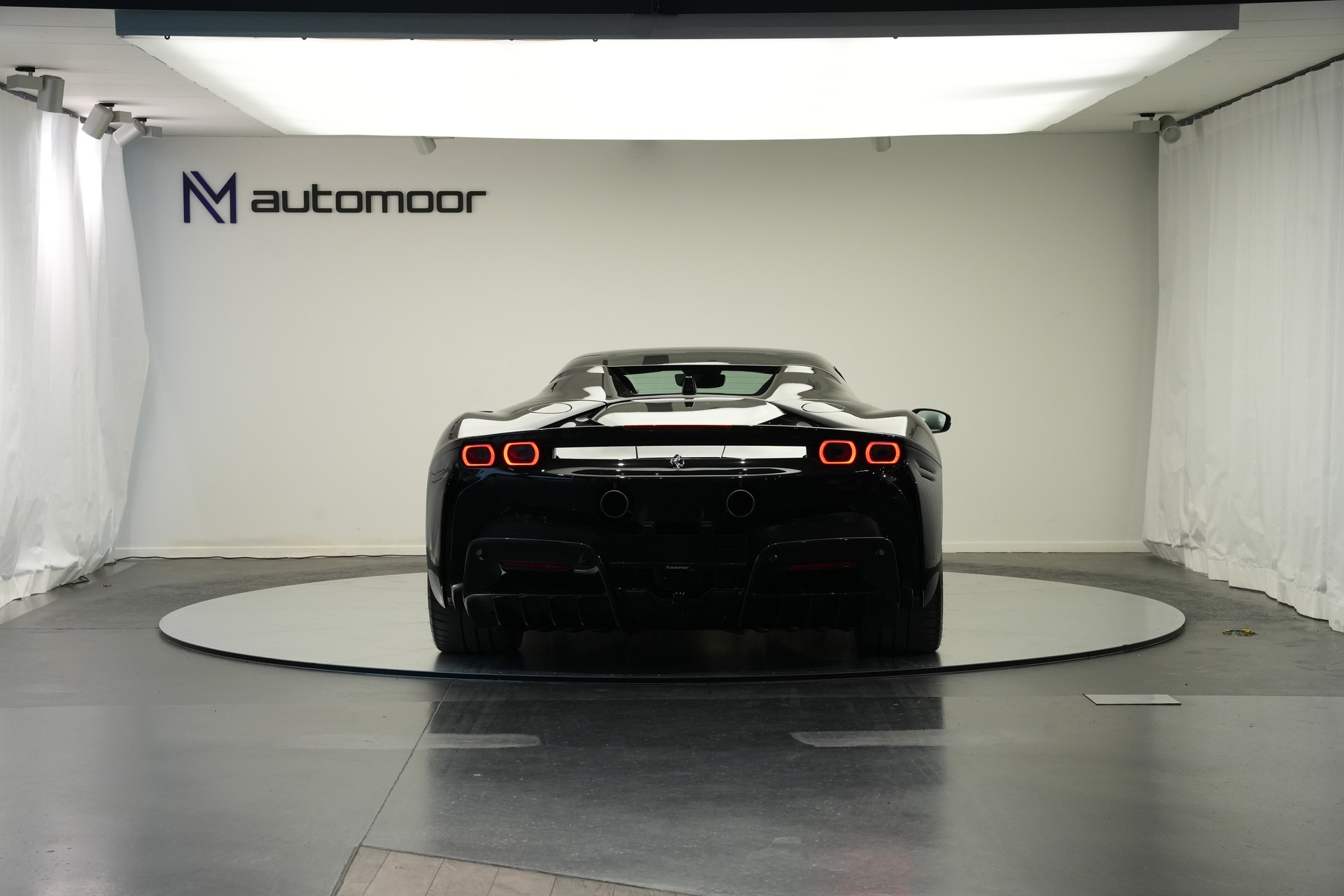 FERRARI SF90 Spider *Nero Daytona*-image-51