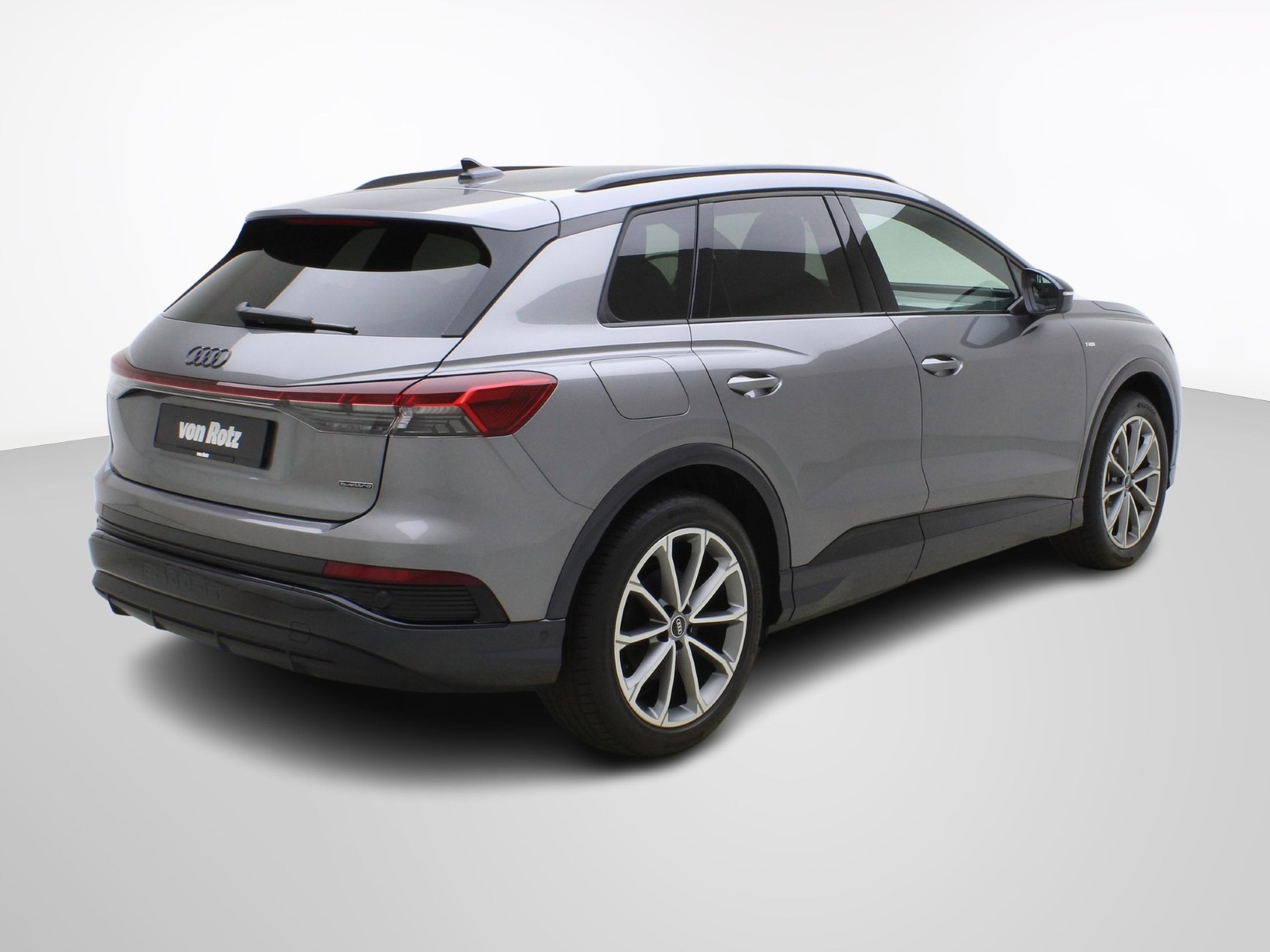 AUDI Q4 e-tron 55 S line quattro **Audi Werksgarantie bis 05/2030**-image-4