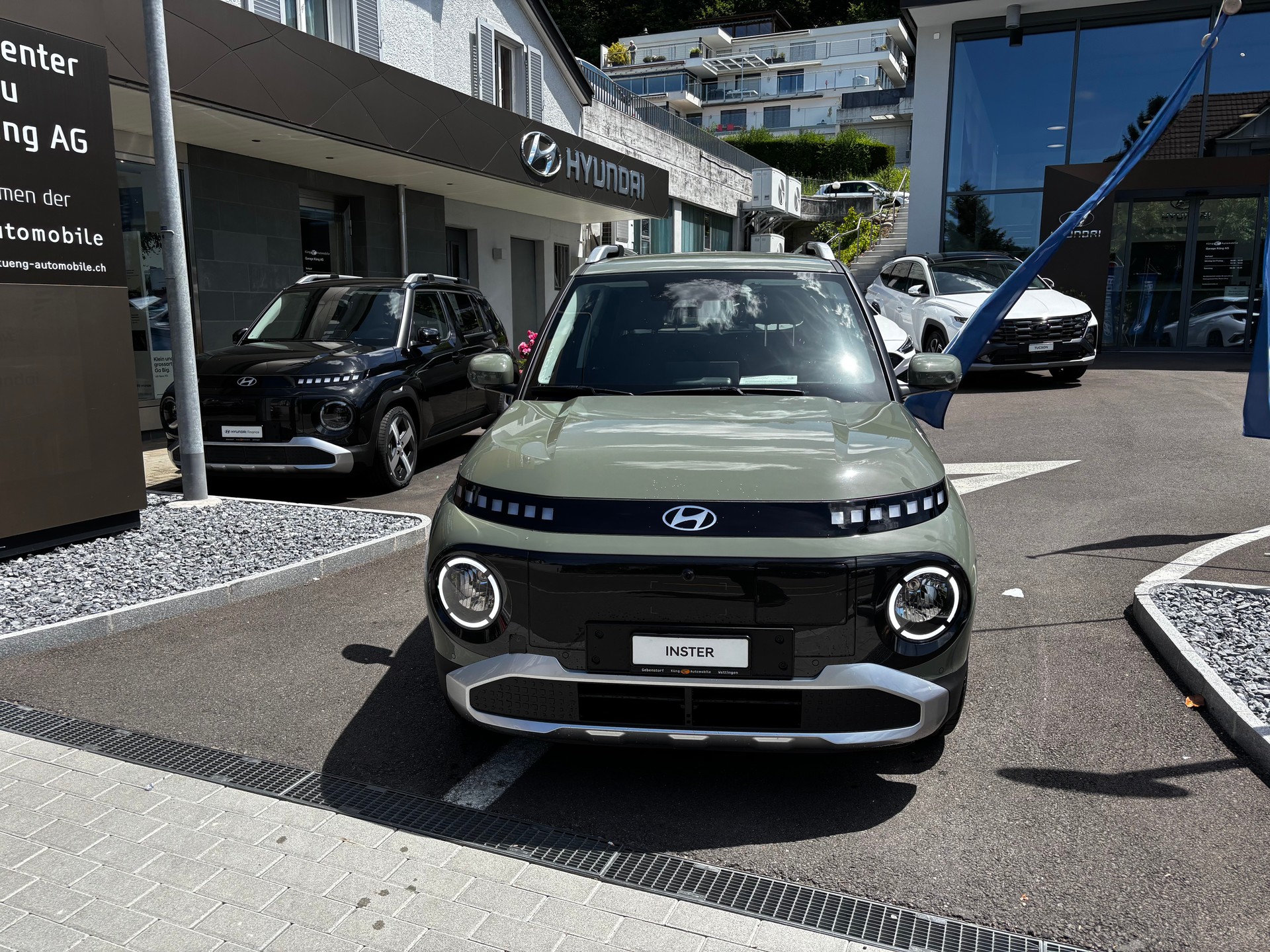 HYUNDAI Inster 49kWh Amplia-image-1