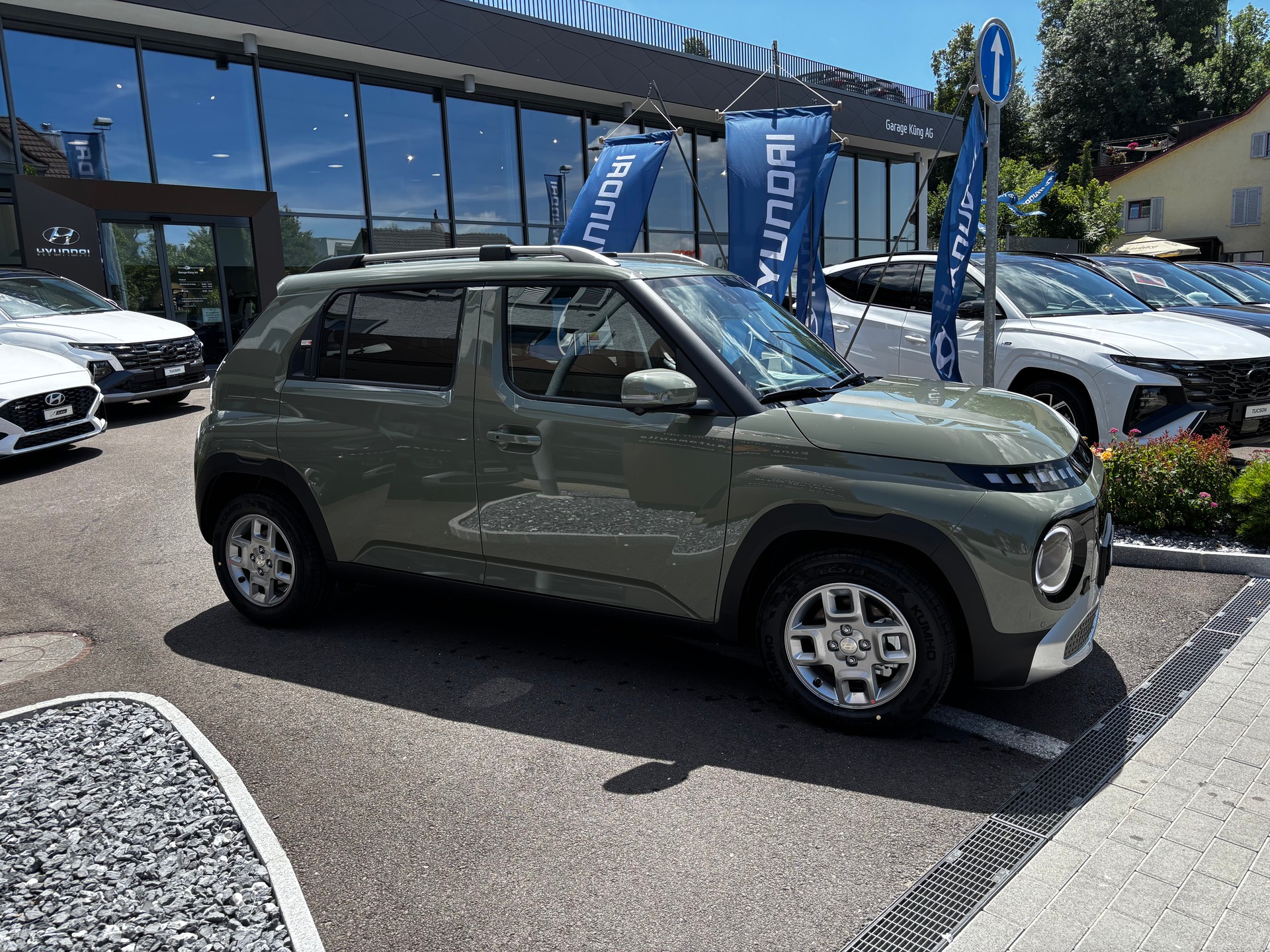 HYUNDAI Inster 49kWh Amplia-image-3