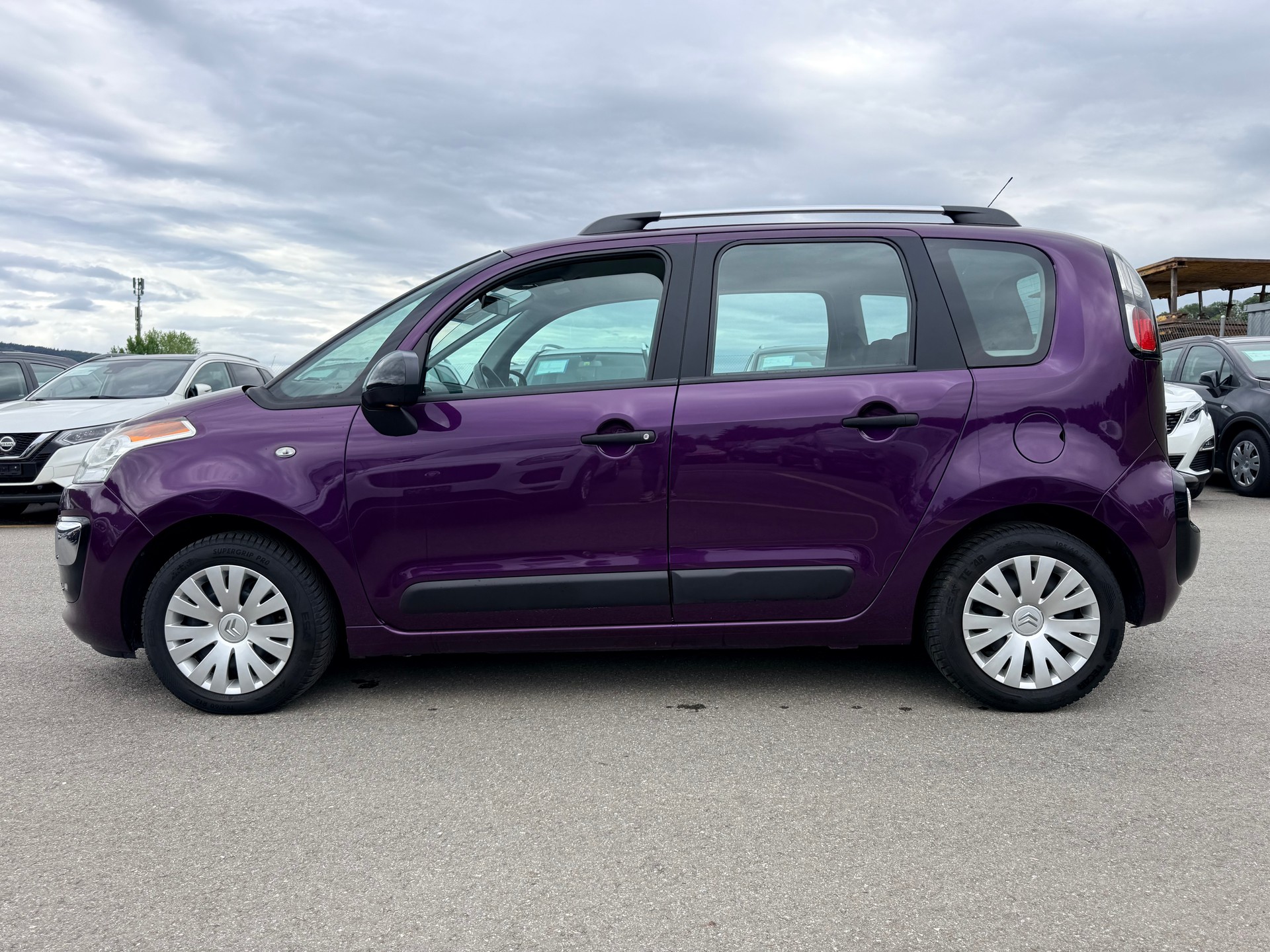 CITROEN C3 Picasso 1.2 Pure Tech Feel Edition-image-1
